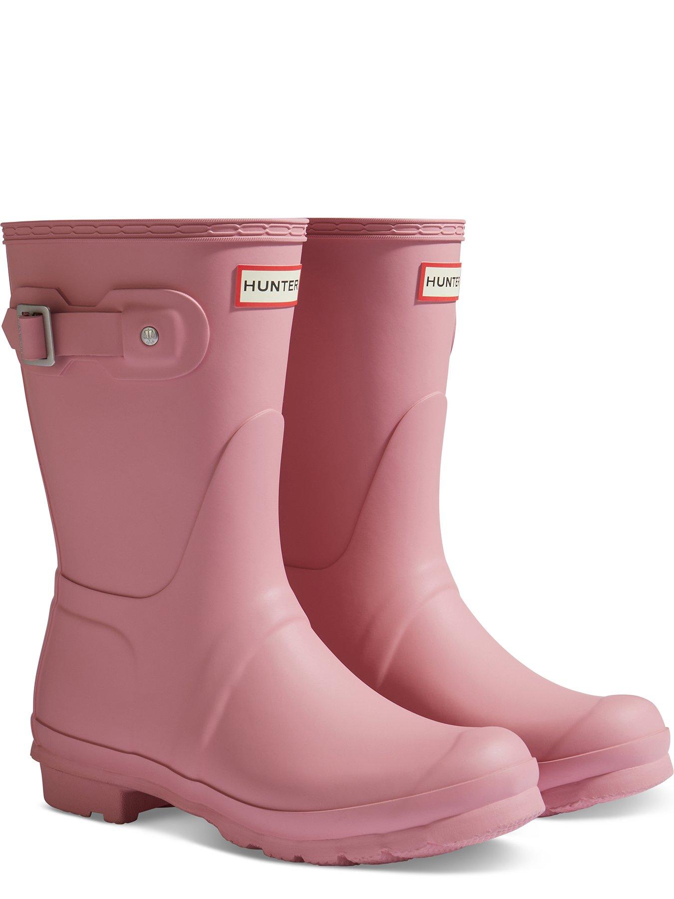 Blush pink 2024 hunter boots