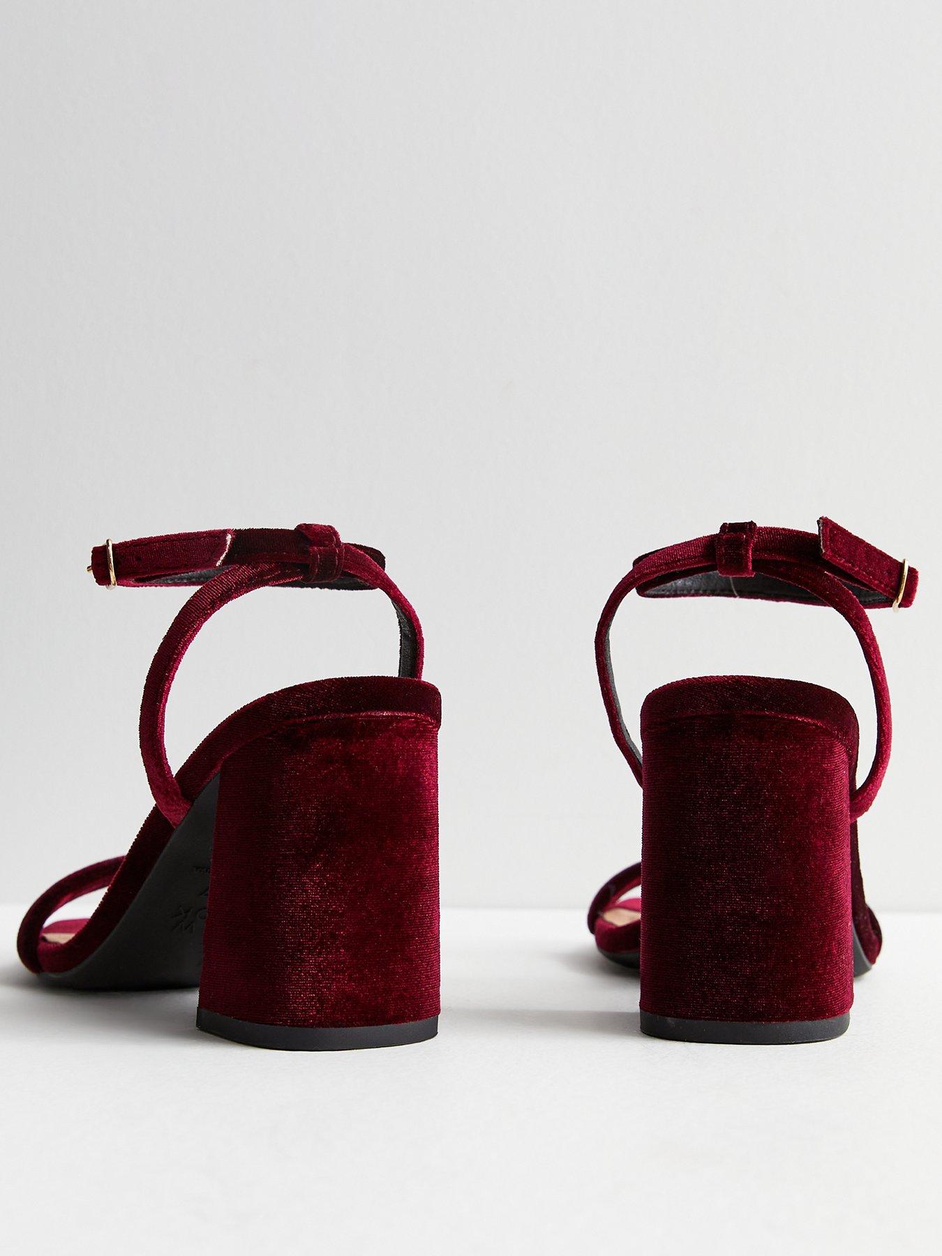 Block heel hotsell sandals burgundy