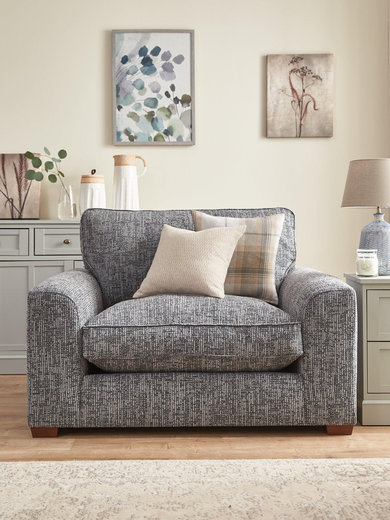 undefined Arlo Snuggle Chair