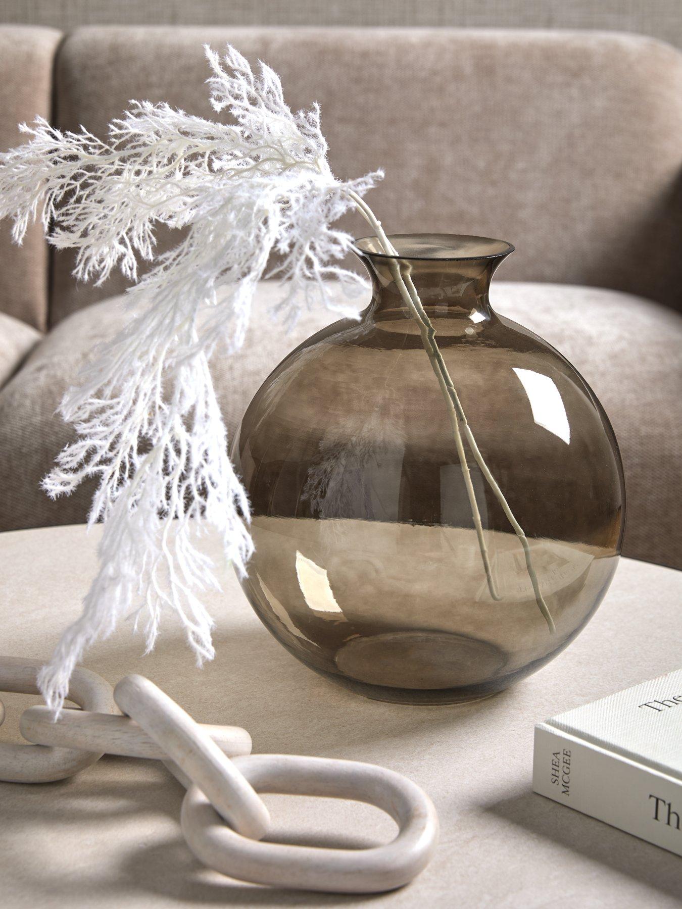 Michelle Keegan Home Paulo Vase