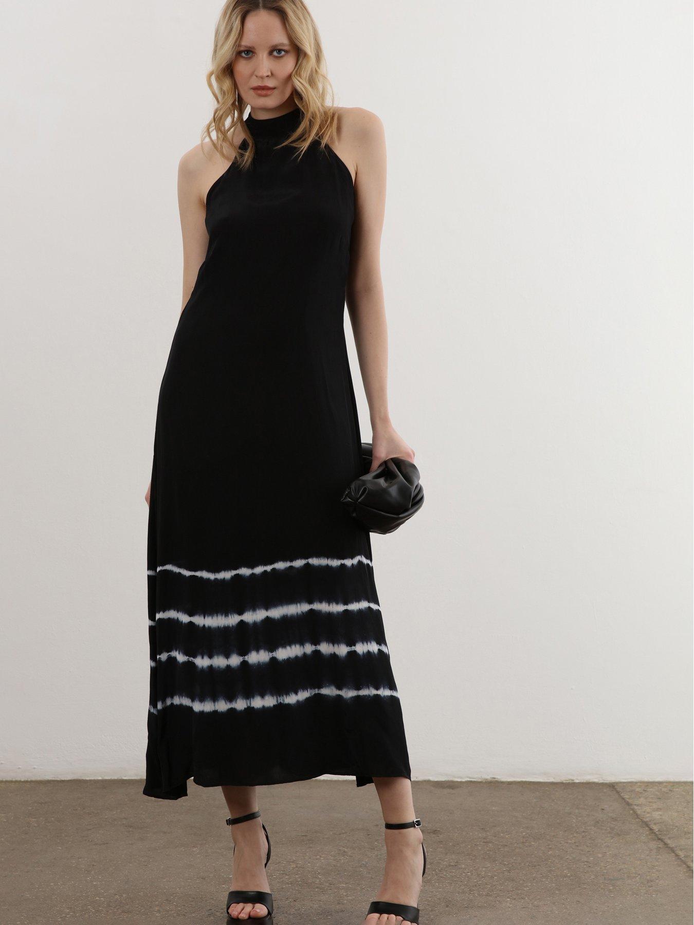 undefined Halterneck Midaxi Dress In Printed Slinky Cupro - Black