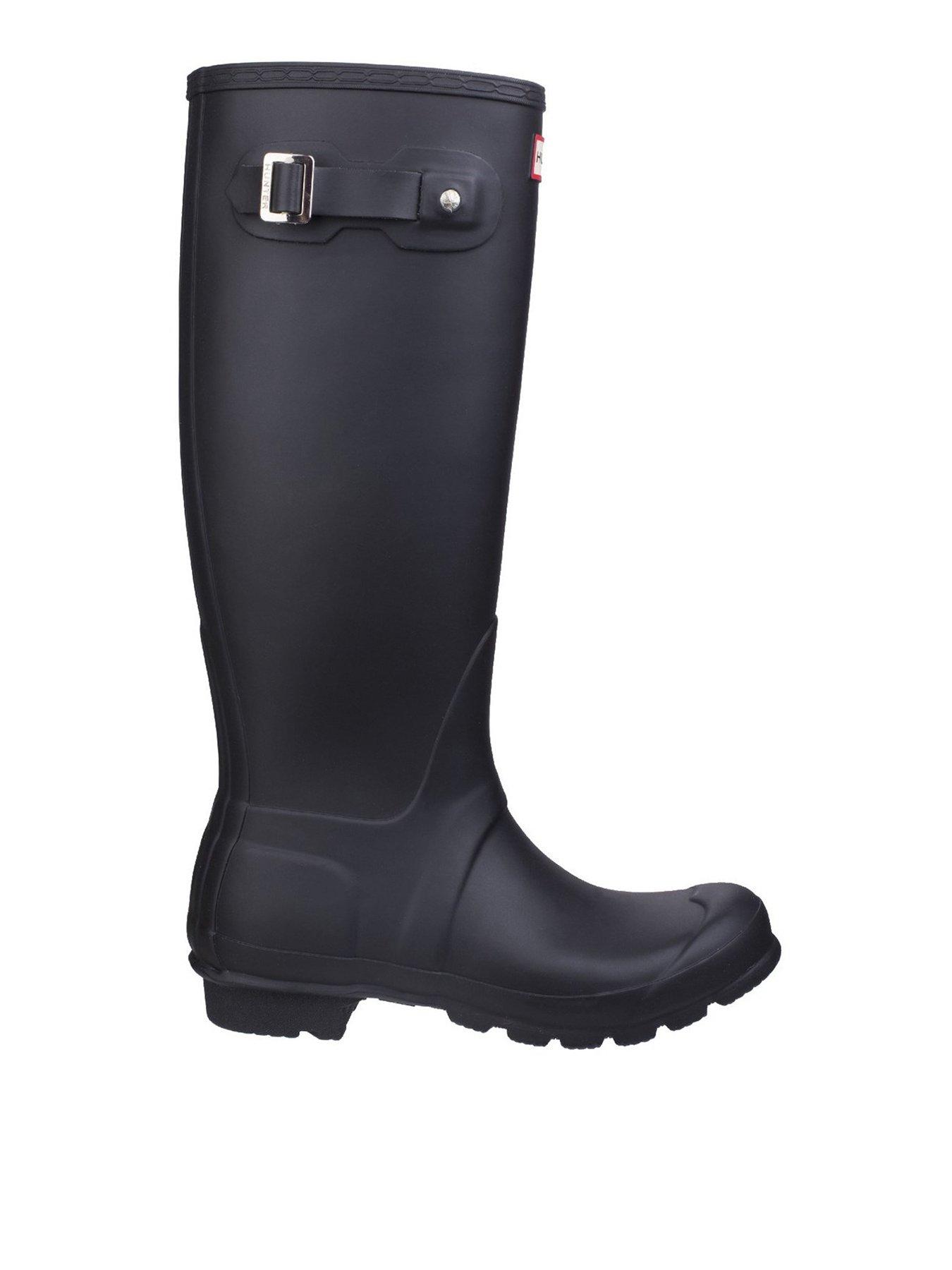 Short black shop hunter boots sale