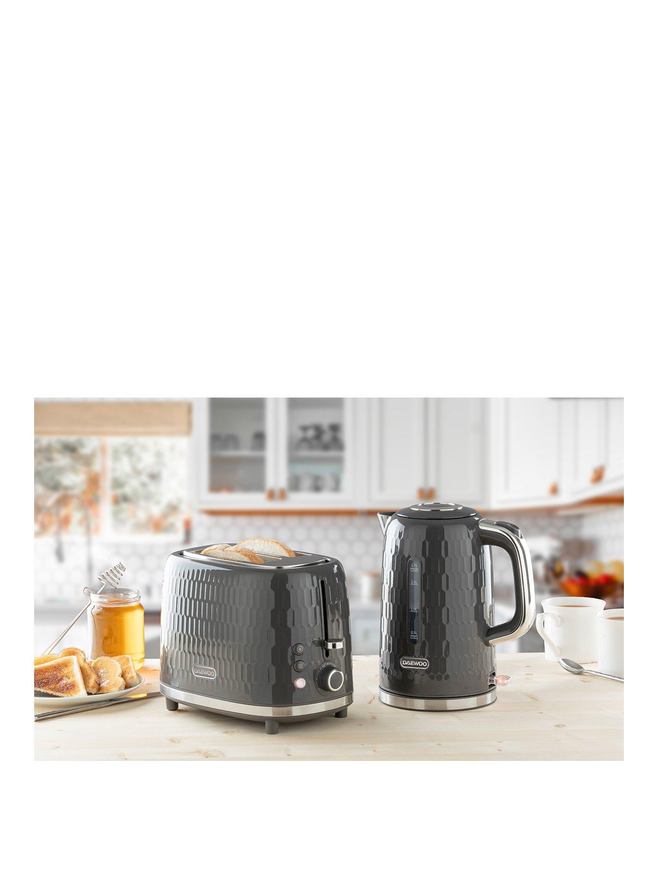Daewoo 2 Set Bundle 1.7L Kettle 3kw & 2 Slice Toaster Grey
