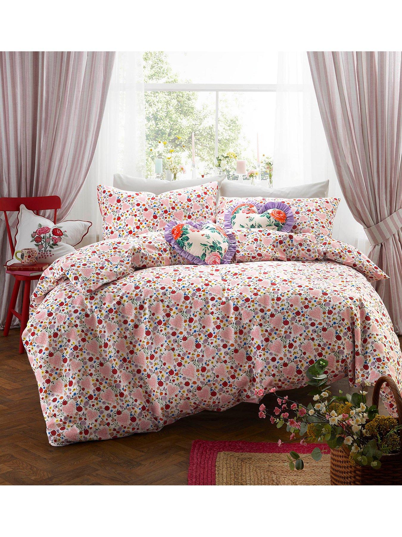 Catherine Lansfield Clarence Floral Reversible Natural Duvet Cover &  Pillowcase Set