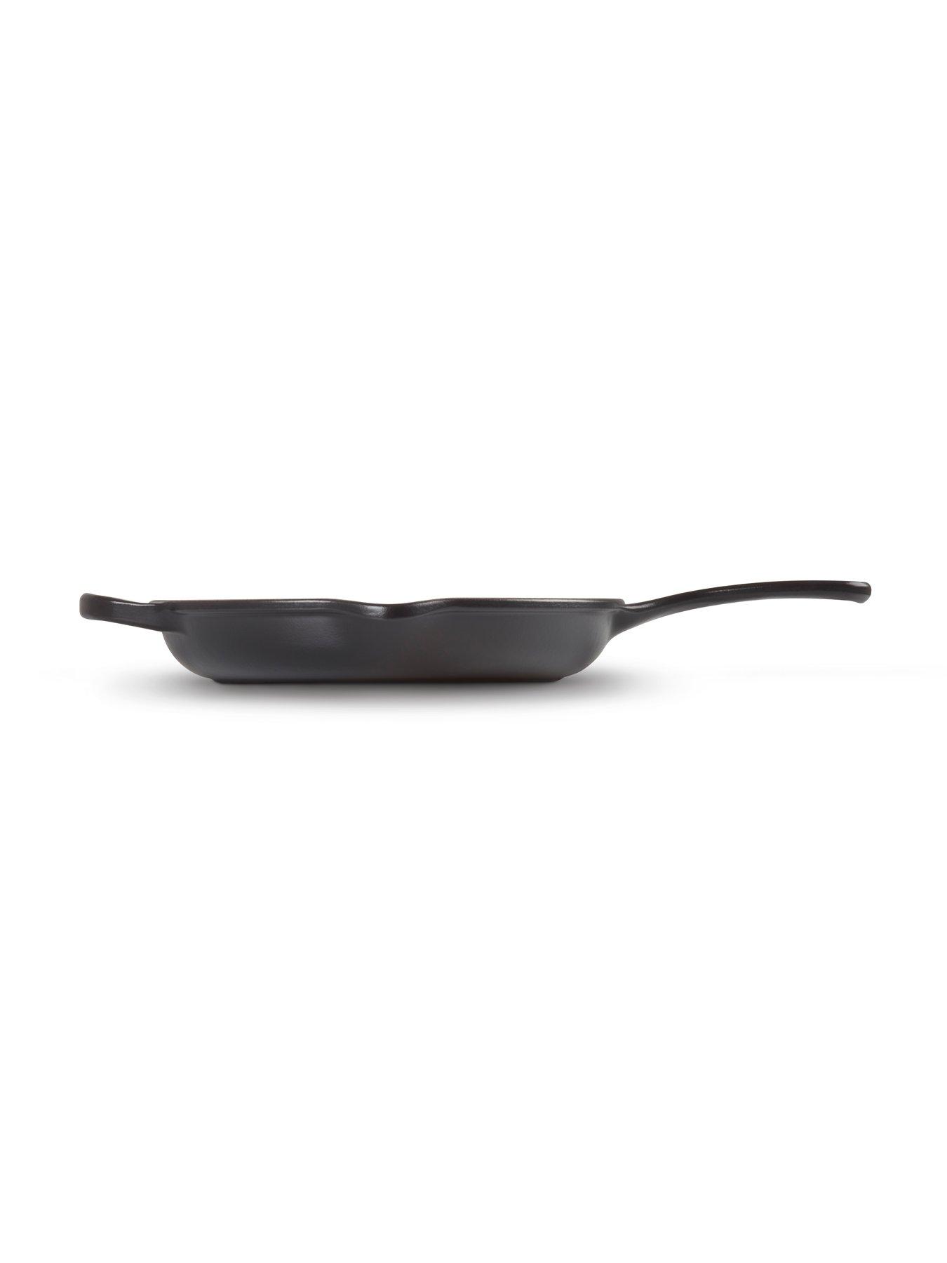  image of le-creuset-signature-23-cm-cast-iron-frying-pan-with-metal-handle-satin-black