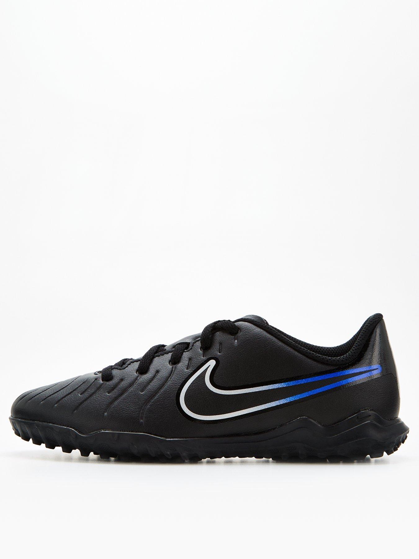 Nike tiempo best sale astro football boots