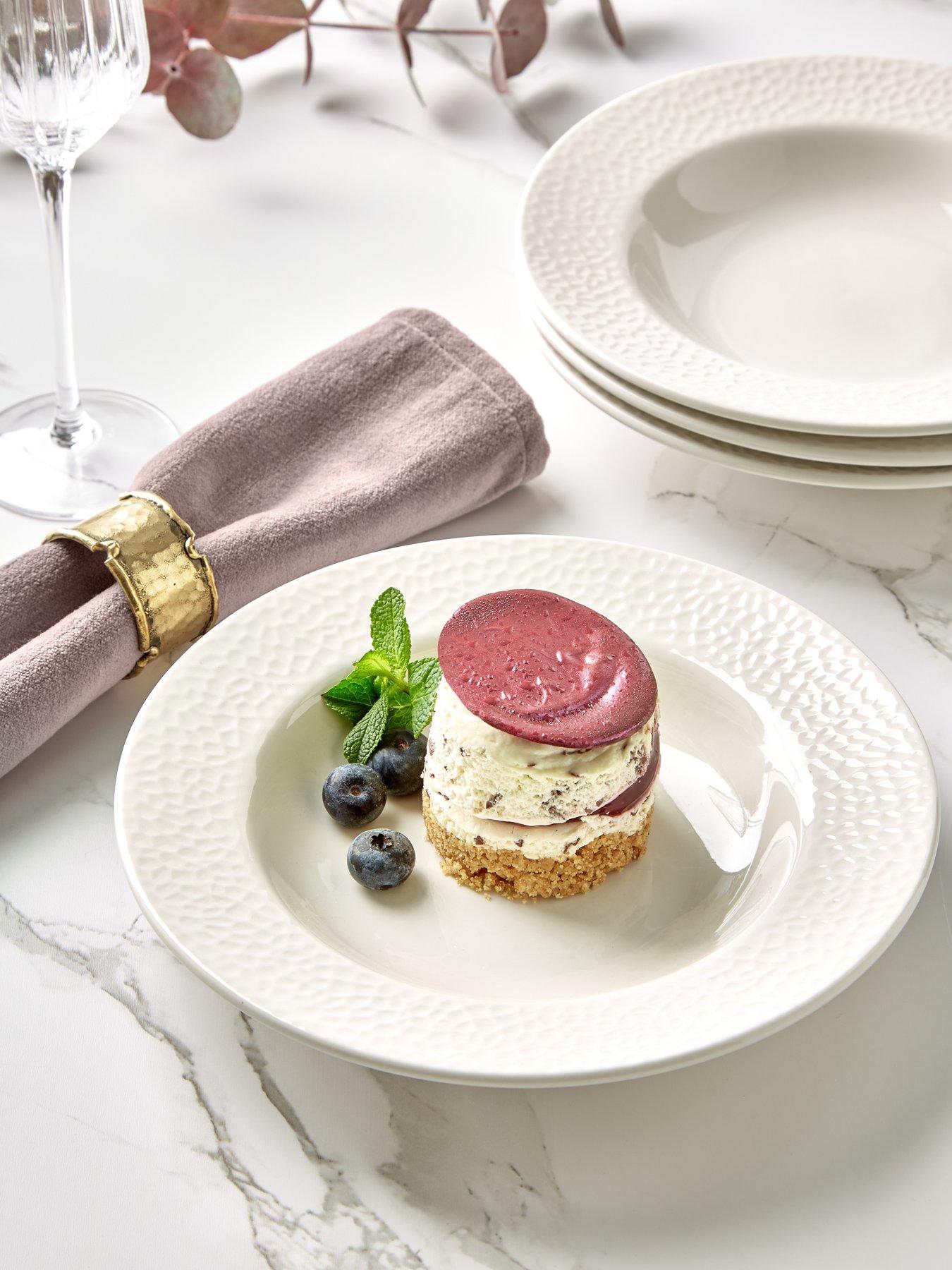 very-home-arles-hammered-set-of-4-pasta-bowls-in-cream
