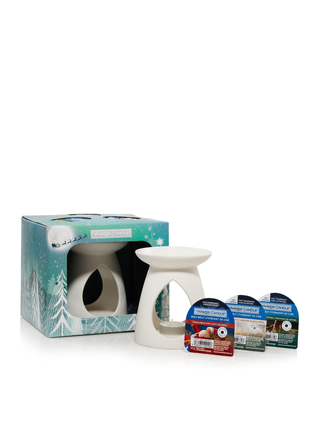 Yankee Candle Signature Wax Melt Warmer Christmas Gift Set