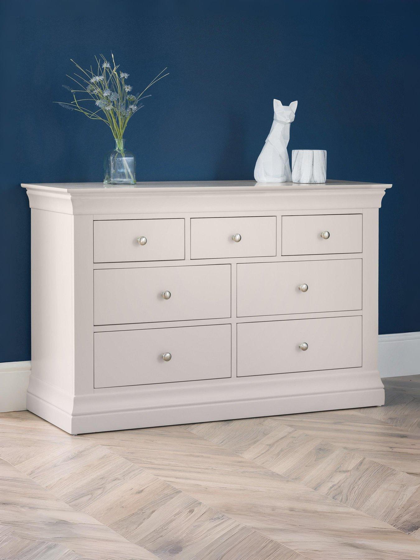 Julian Bowen Clermont 4+3 Drawer Chester Light Grey