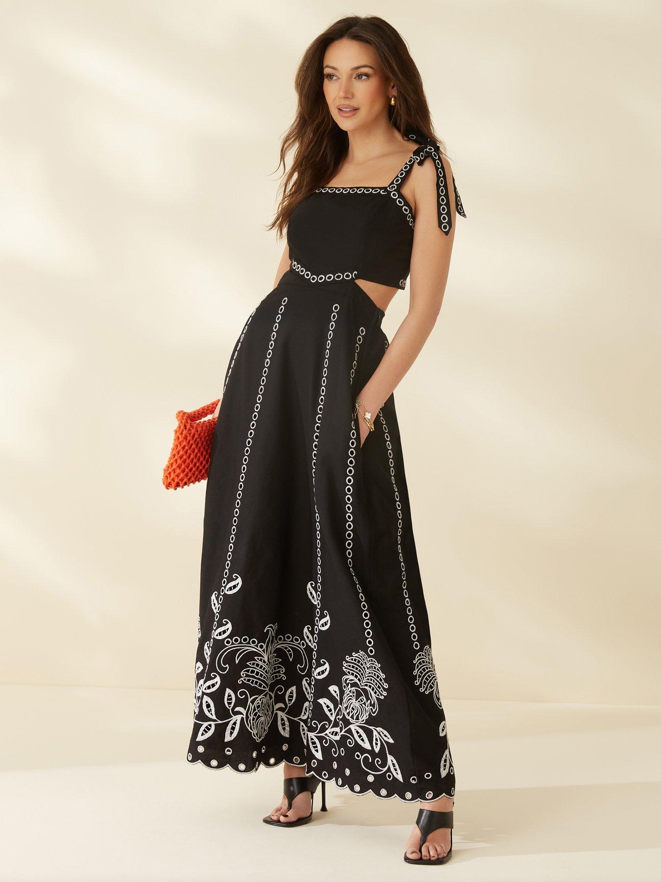 Premium Embroidered Midi Dress Black