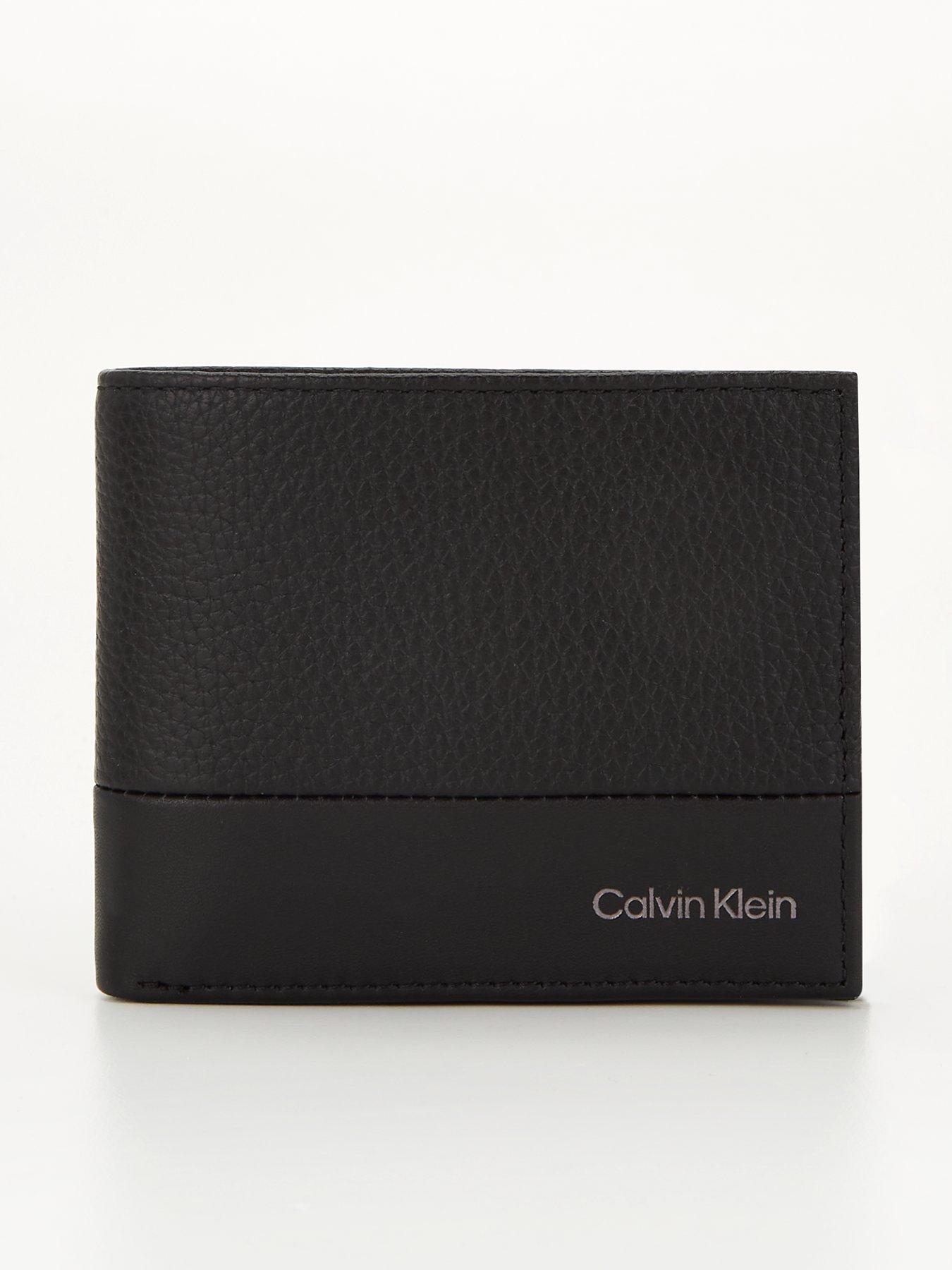 Calvin klein wallet outlet with coin pocket