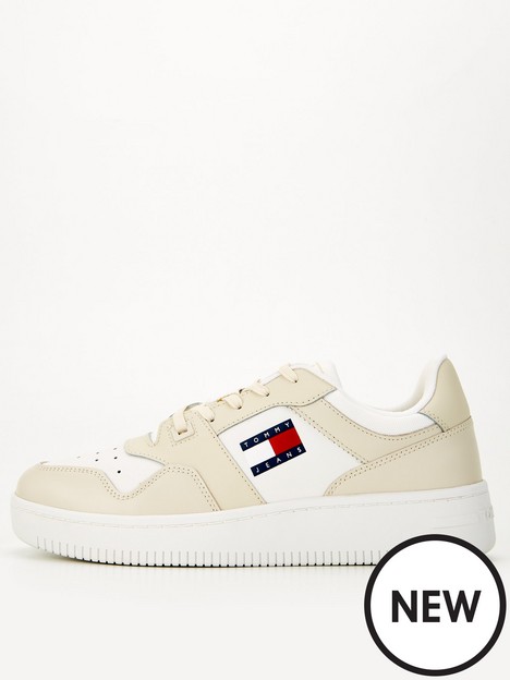 tommy-jeans-retro-basket-trainer