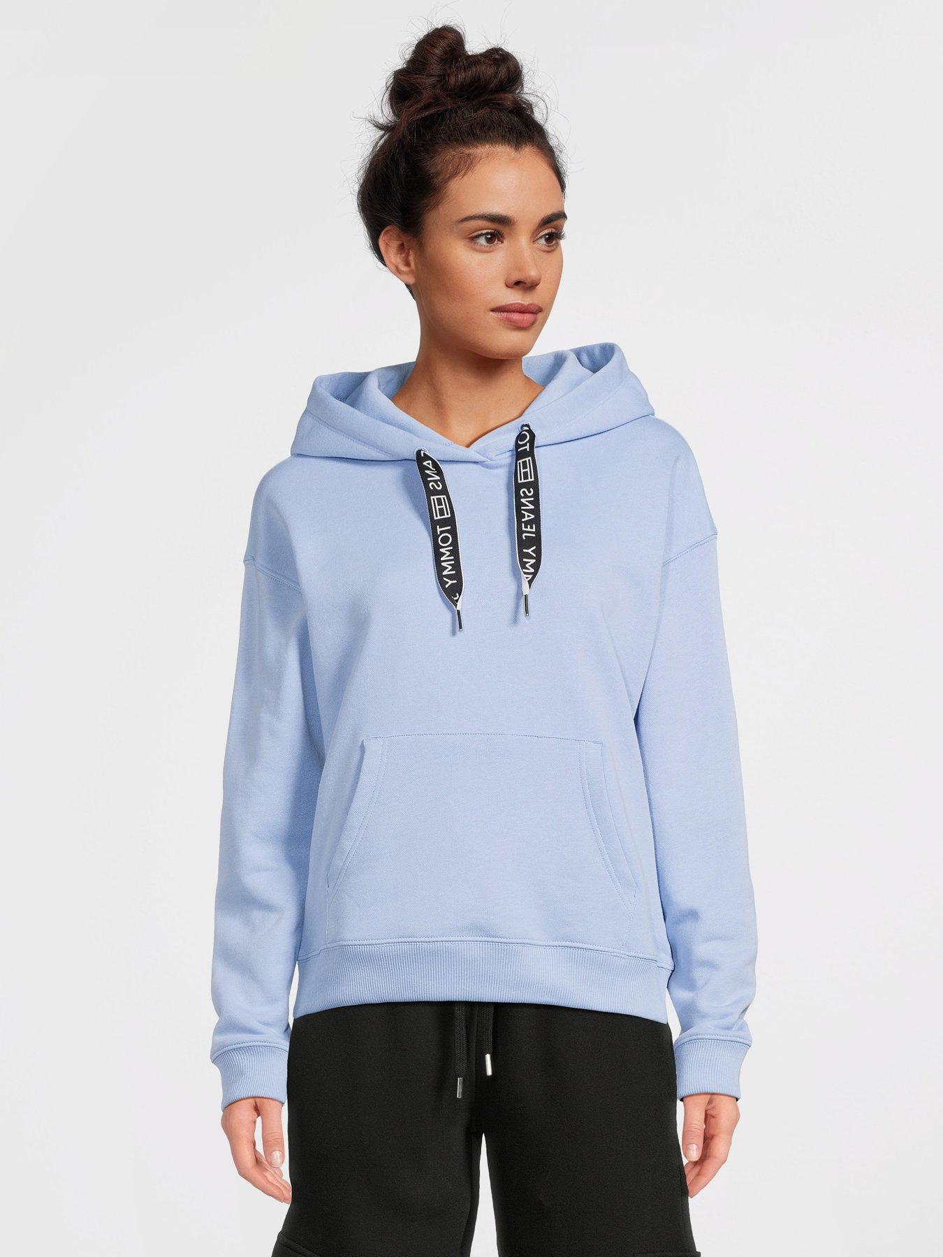 Tommy badge best sale drawstring hoody