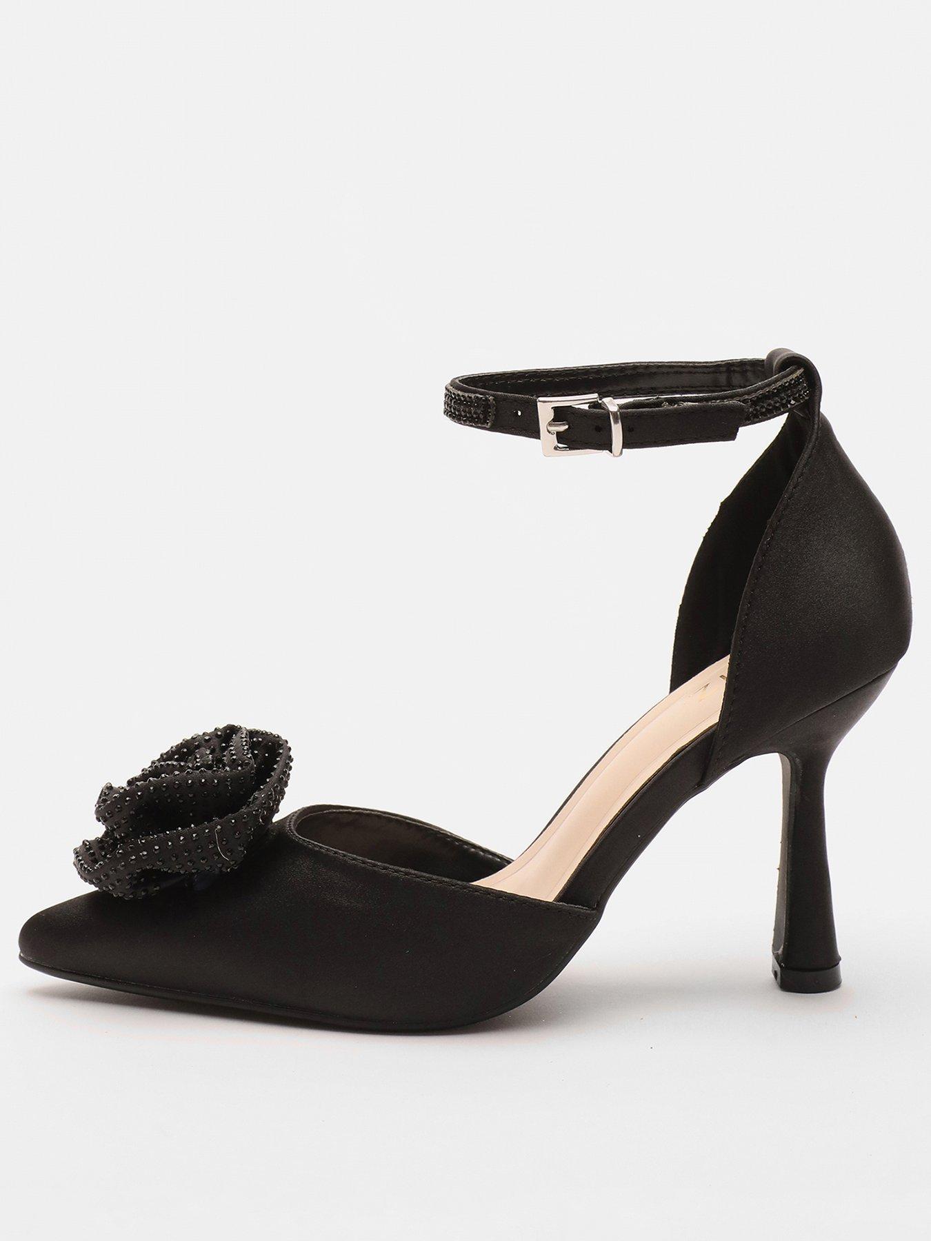 Quiz clearance black heels