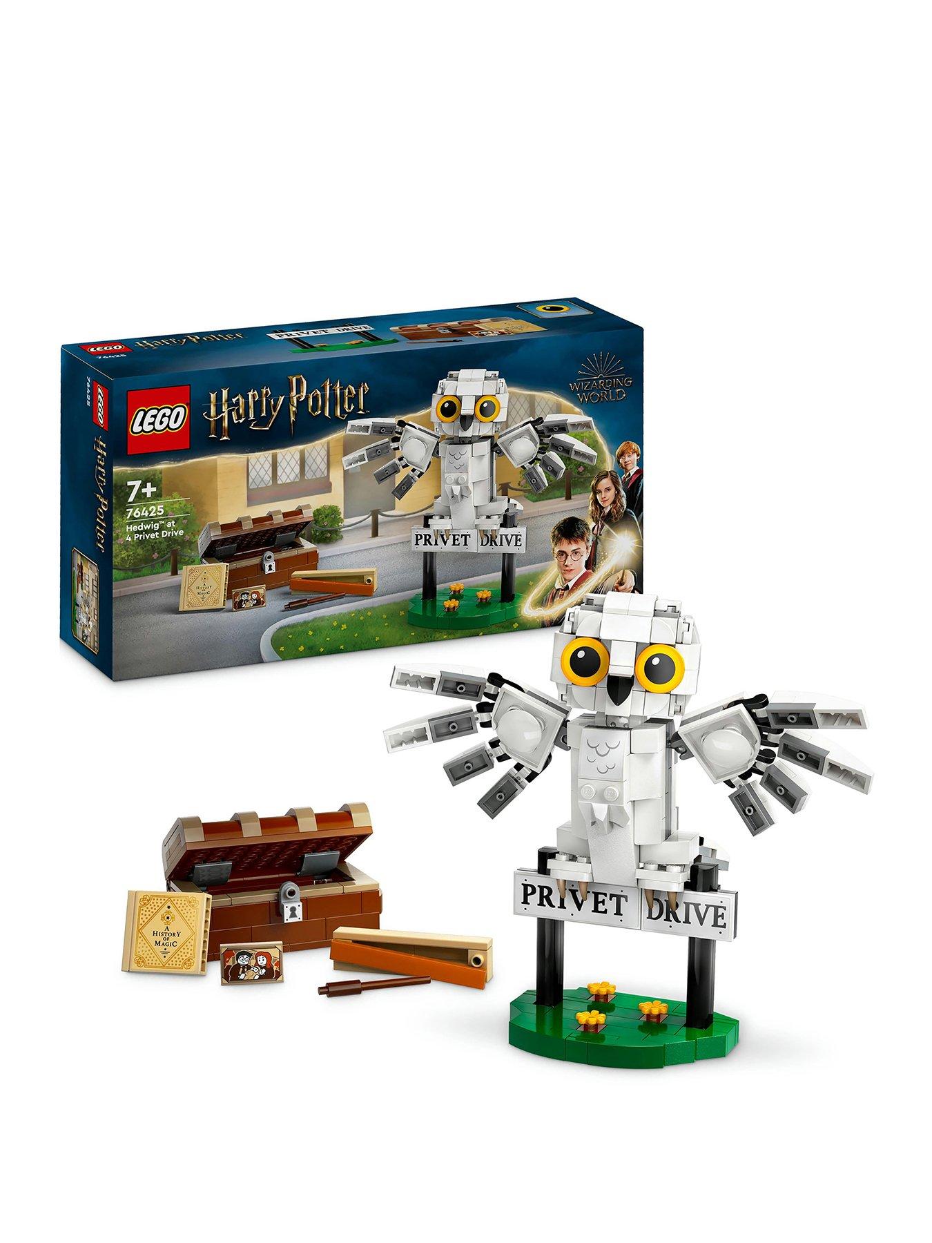 undefined Hedwig at 4 Privet Drive Set 76425