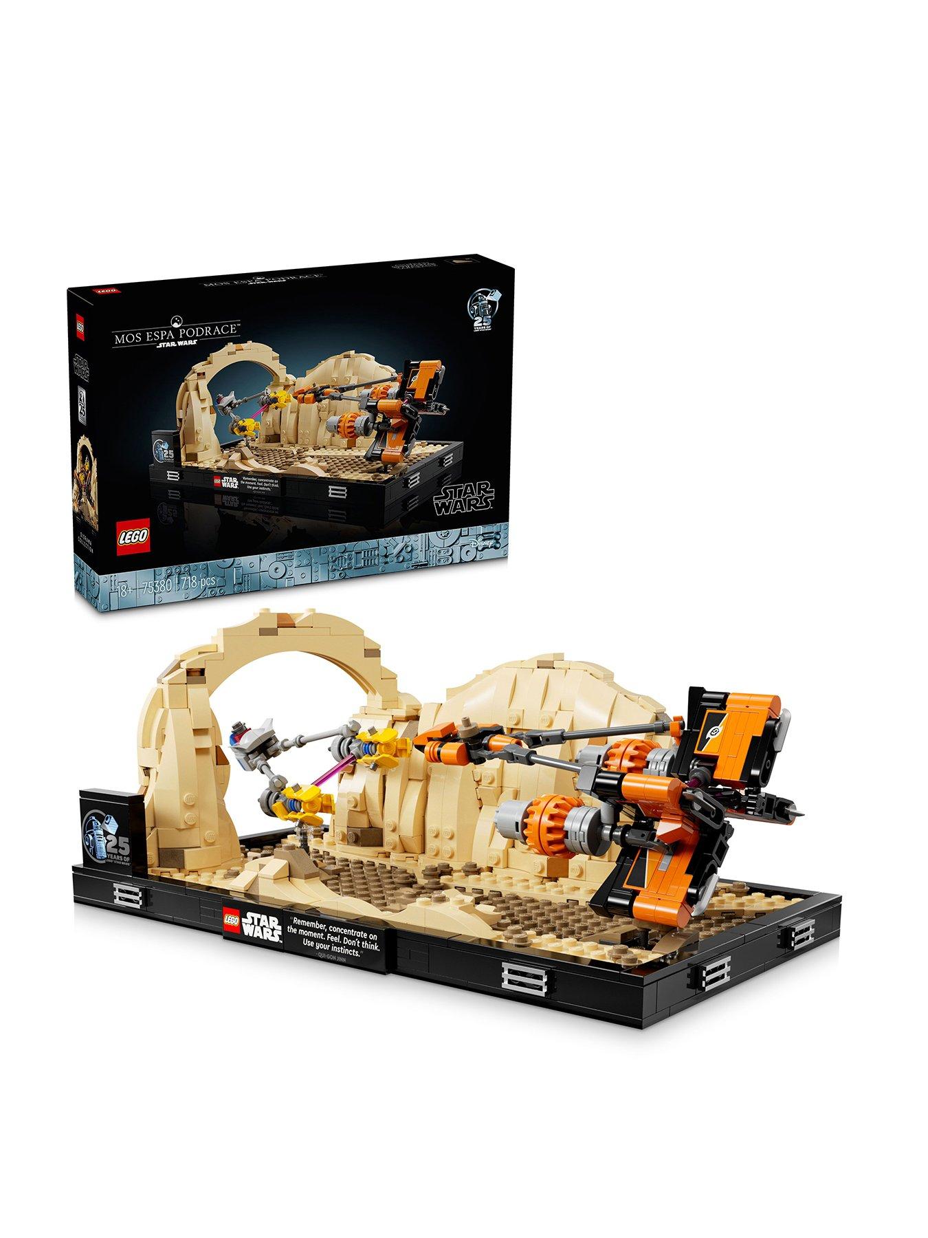 undefined Mos Espa Podrace Diorama Set 75380
