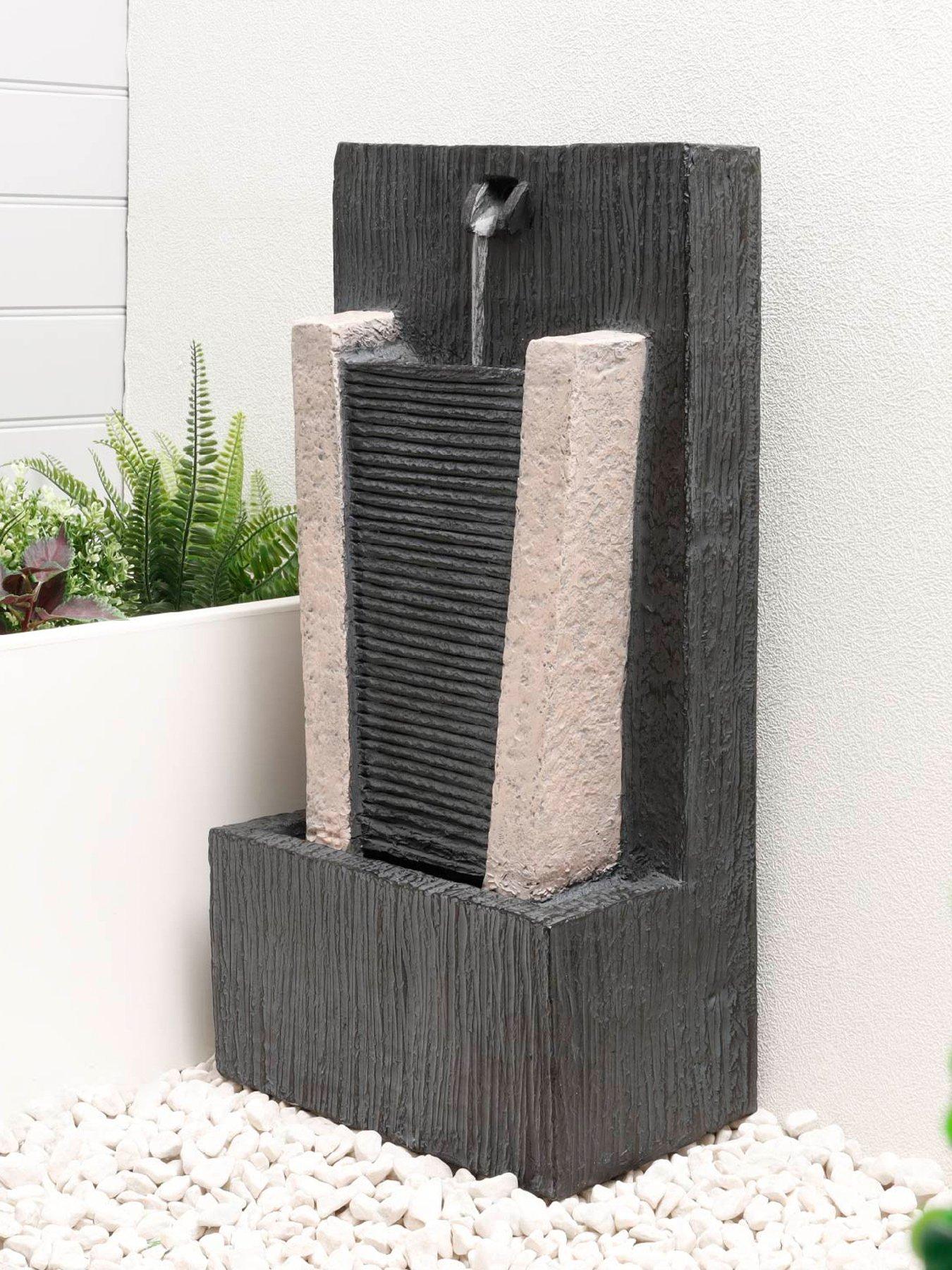 Streetwize Solar Stone Column Fountain