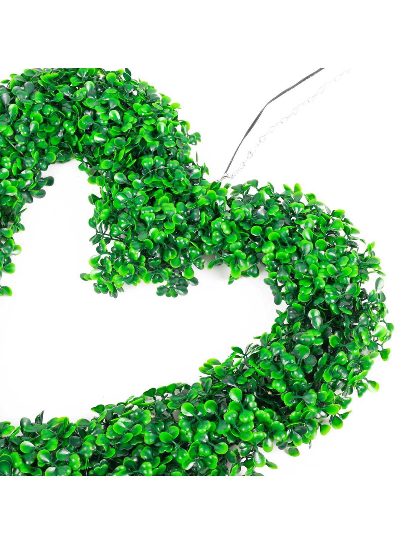  image of streetwize-solar-hanging-topiary-heart-light
