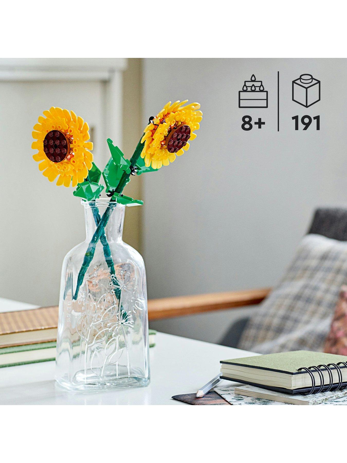 Image 2 of 7 of LEGO Botanical Botanicals Sunflowers Set 40524