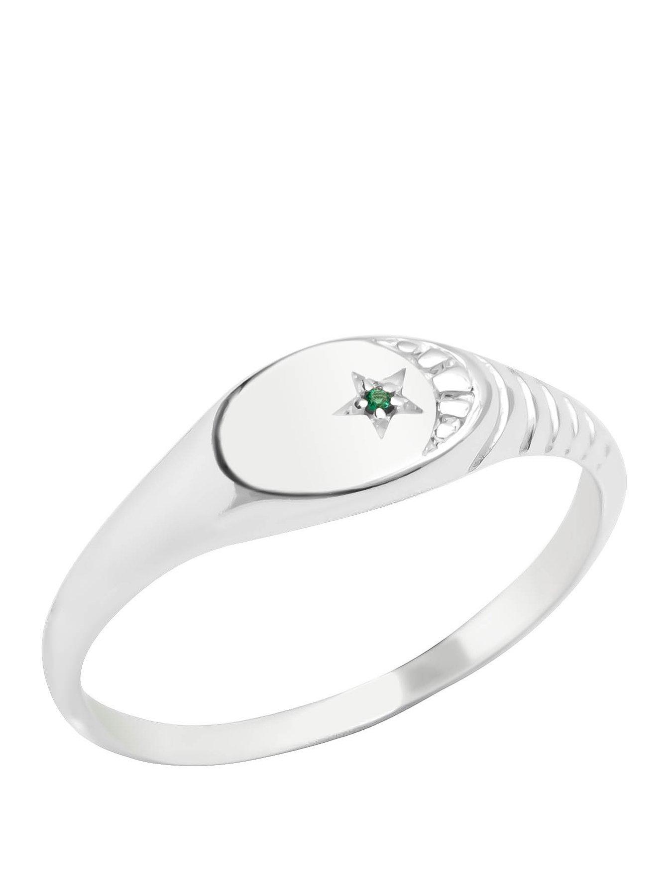 the-love-collection-sterling-silver-ribbed-signet-ring-with-cz-stone-and-moon-detail