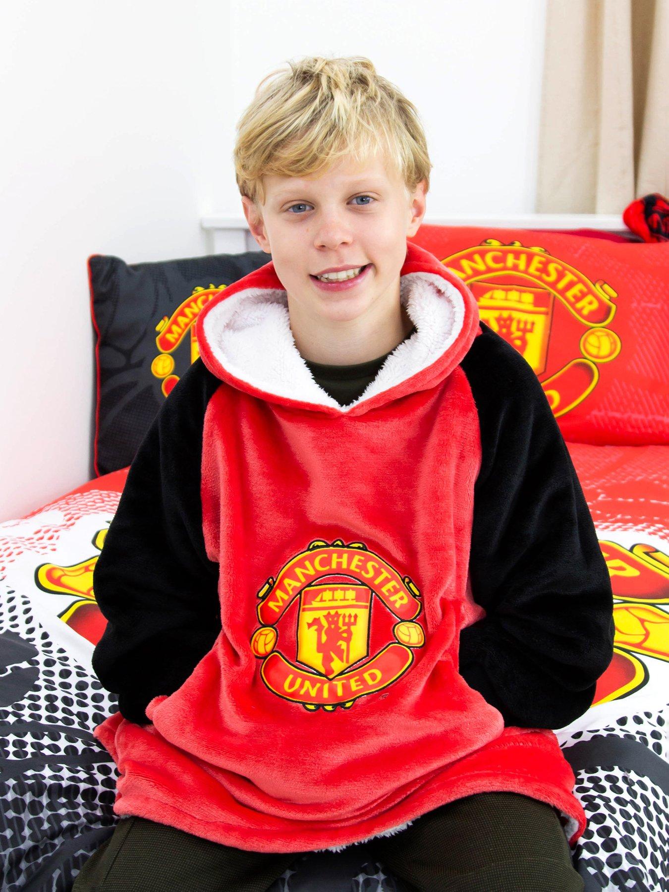 manchester-united-wearable-fleece-large