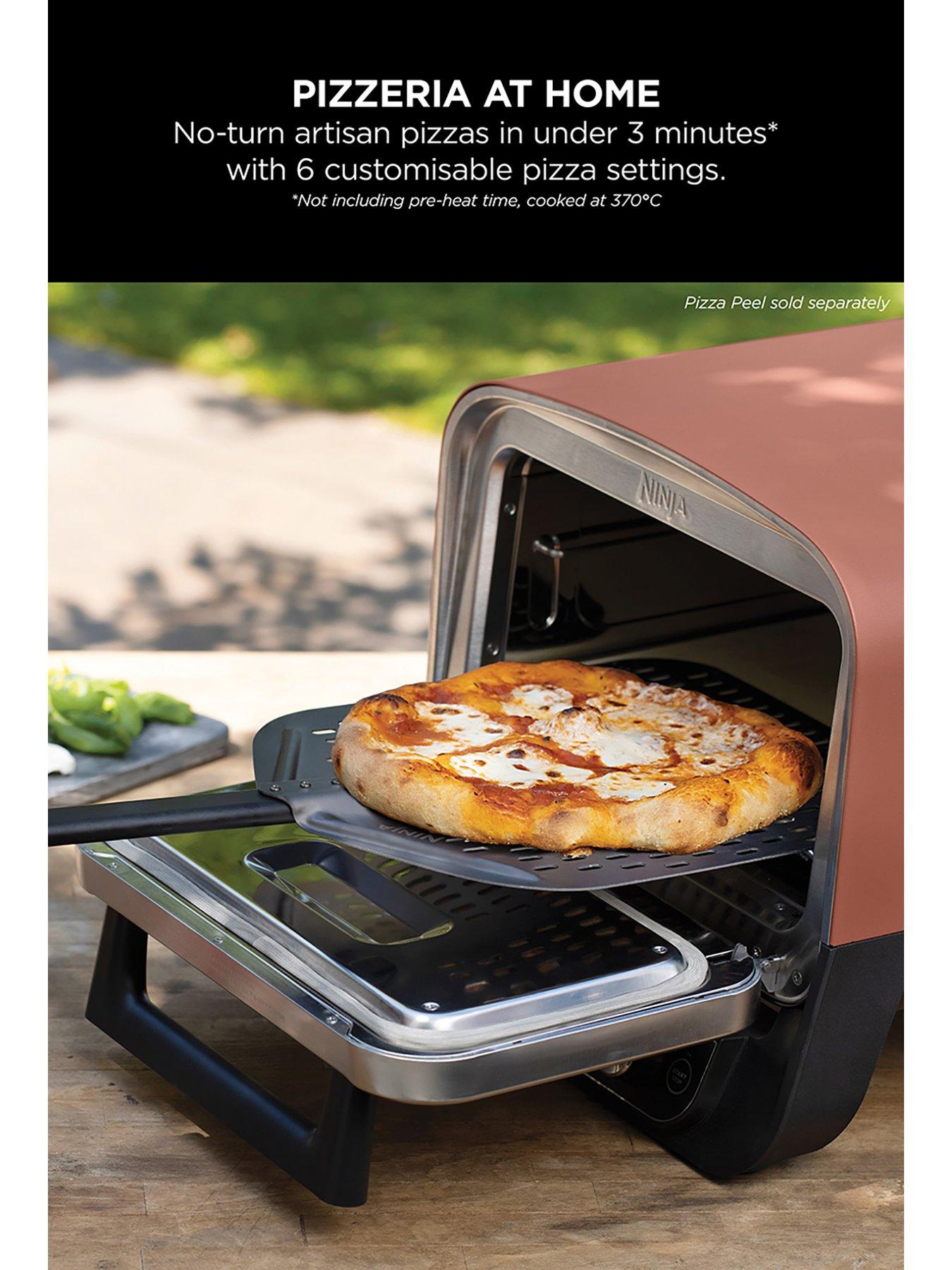 Image 4 of 7 of NINJA Woodfire Outdoor Oven, Artisan Pizza Maker and BBQ Smoker&nbsp;-&nbsp;OO101UK