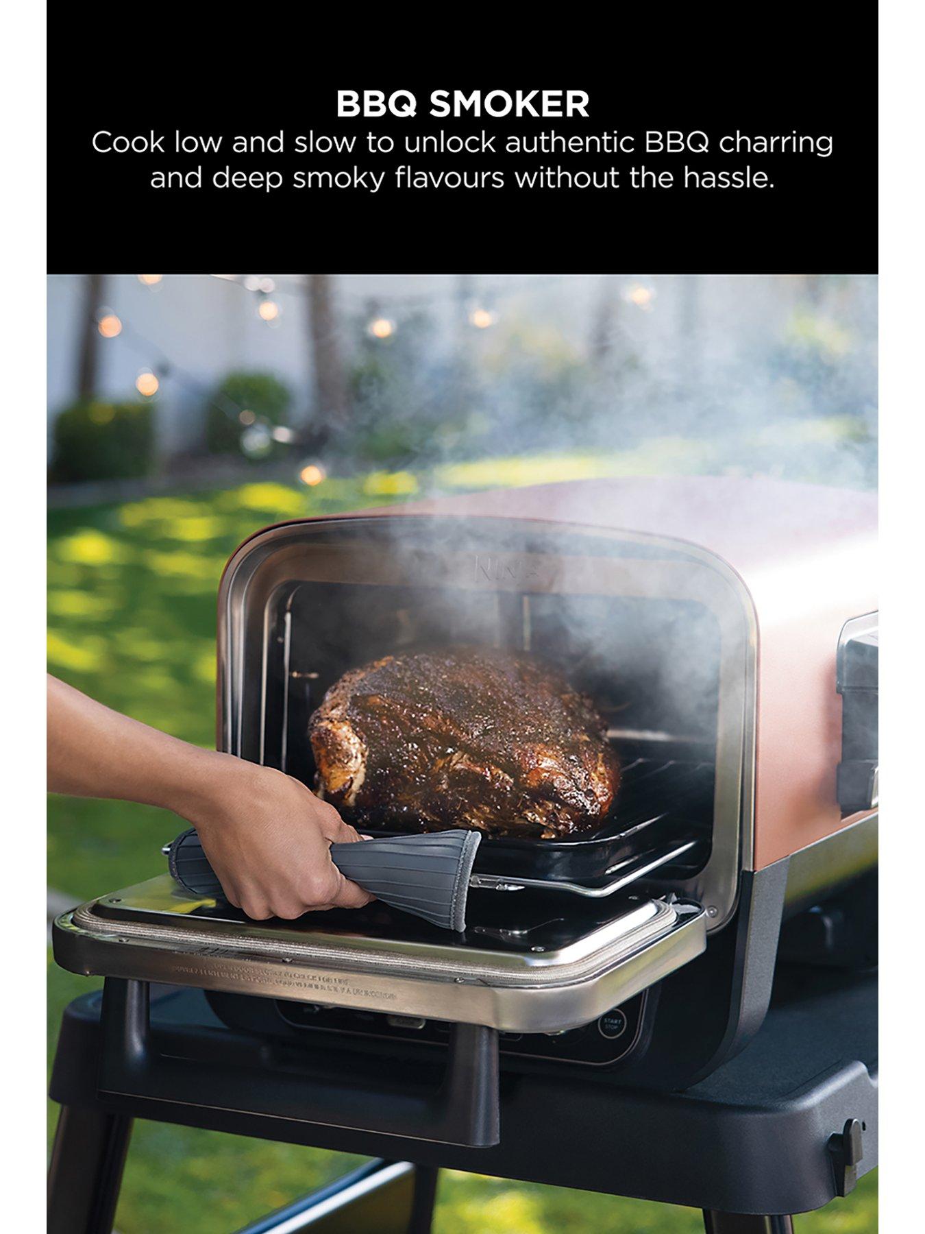 Image 5 of 7 of NINJA Woodfire Outdoor Oven, Artisan Pizza Maker and BBQ Smoker&nbsp;-&nbsp;OO101UK
