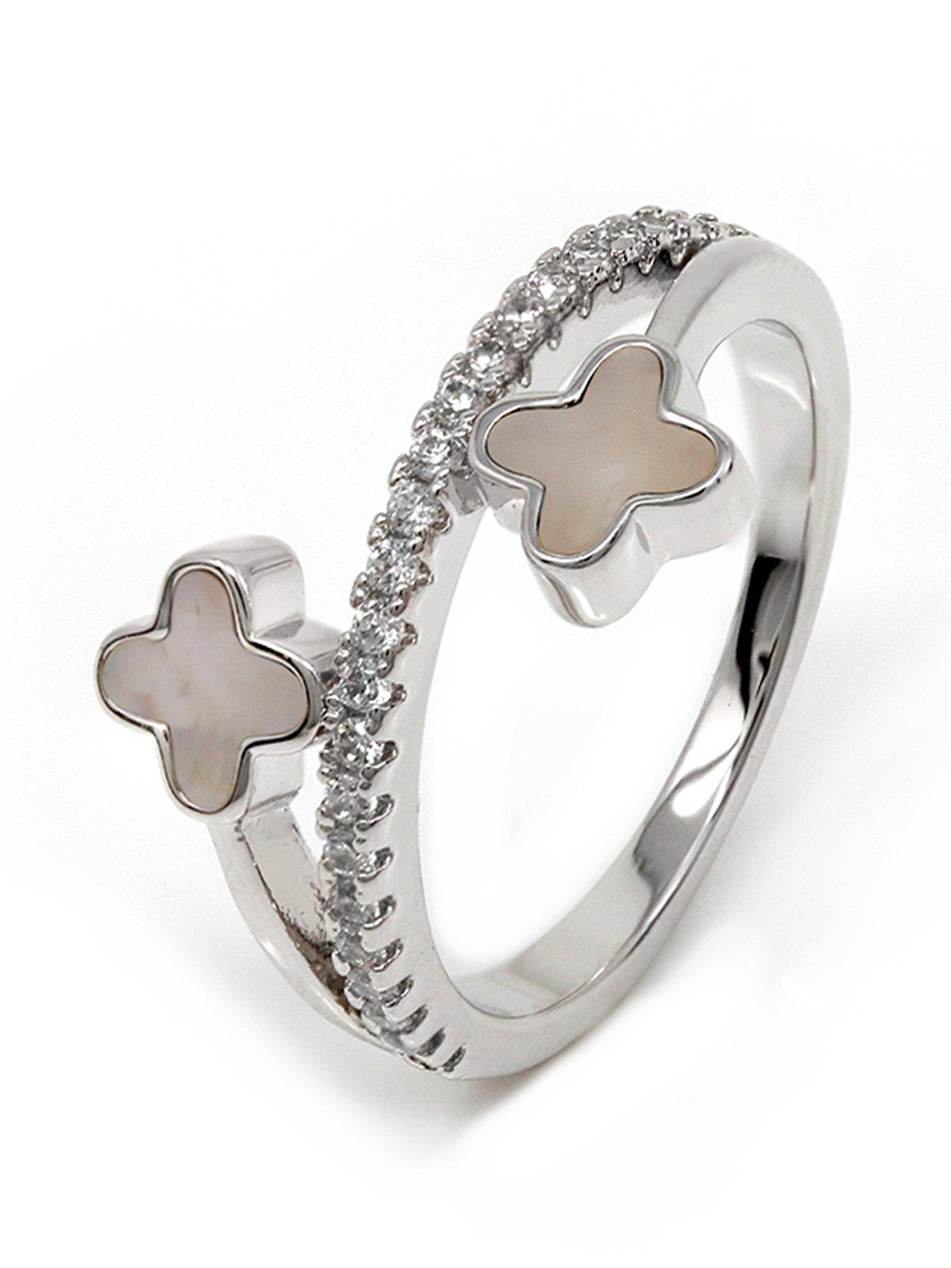 say-it-with-luck-ring-silver-pearl