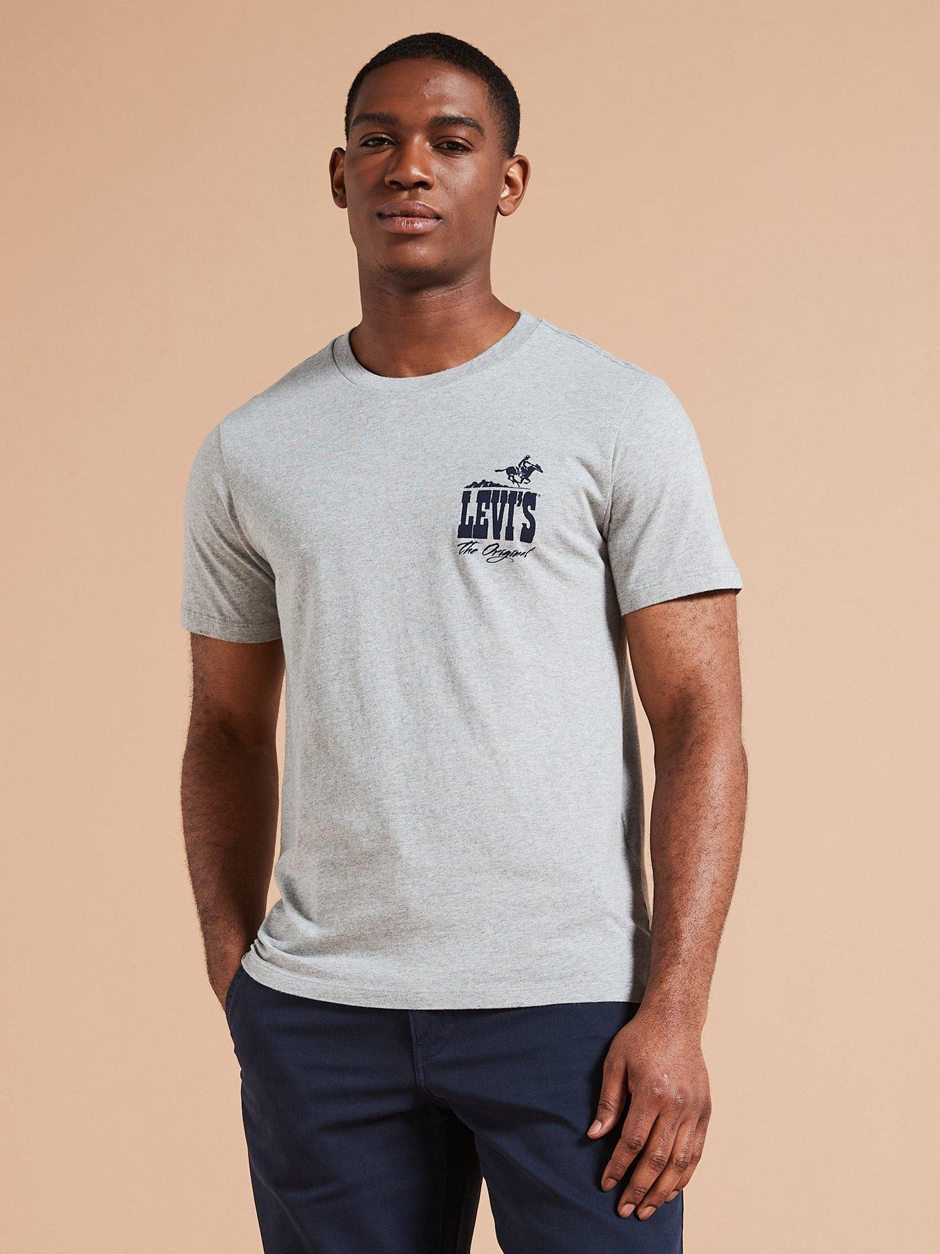 Levis tshirt clearance outfit