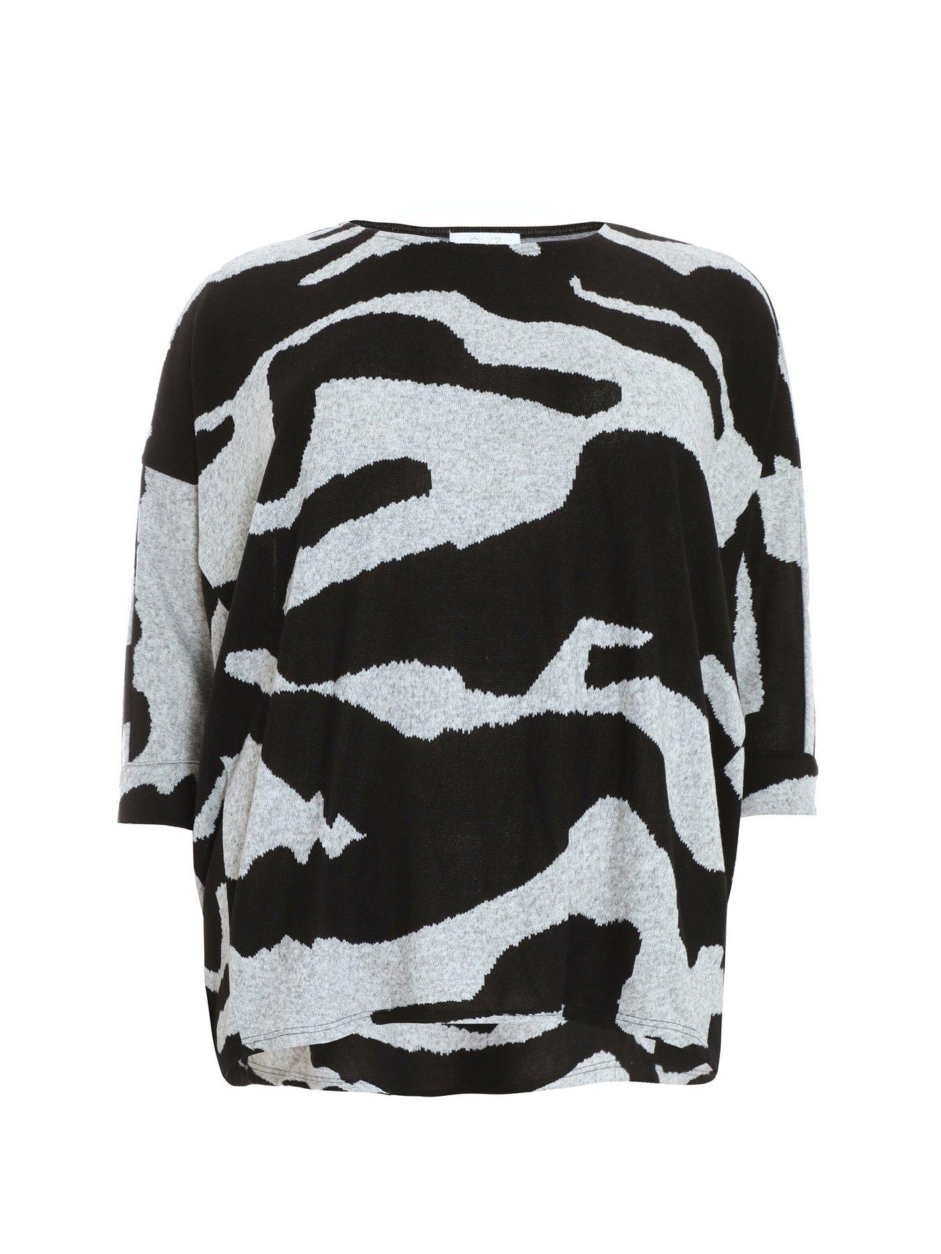 image of quiz-curve-curve-grey-absract-print-batwing-top