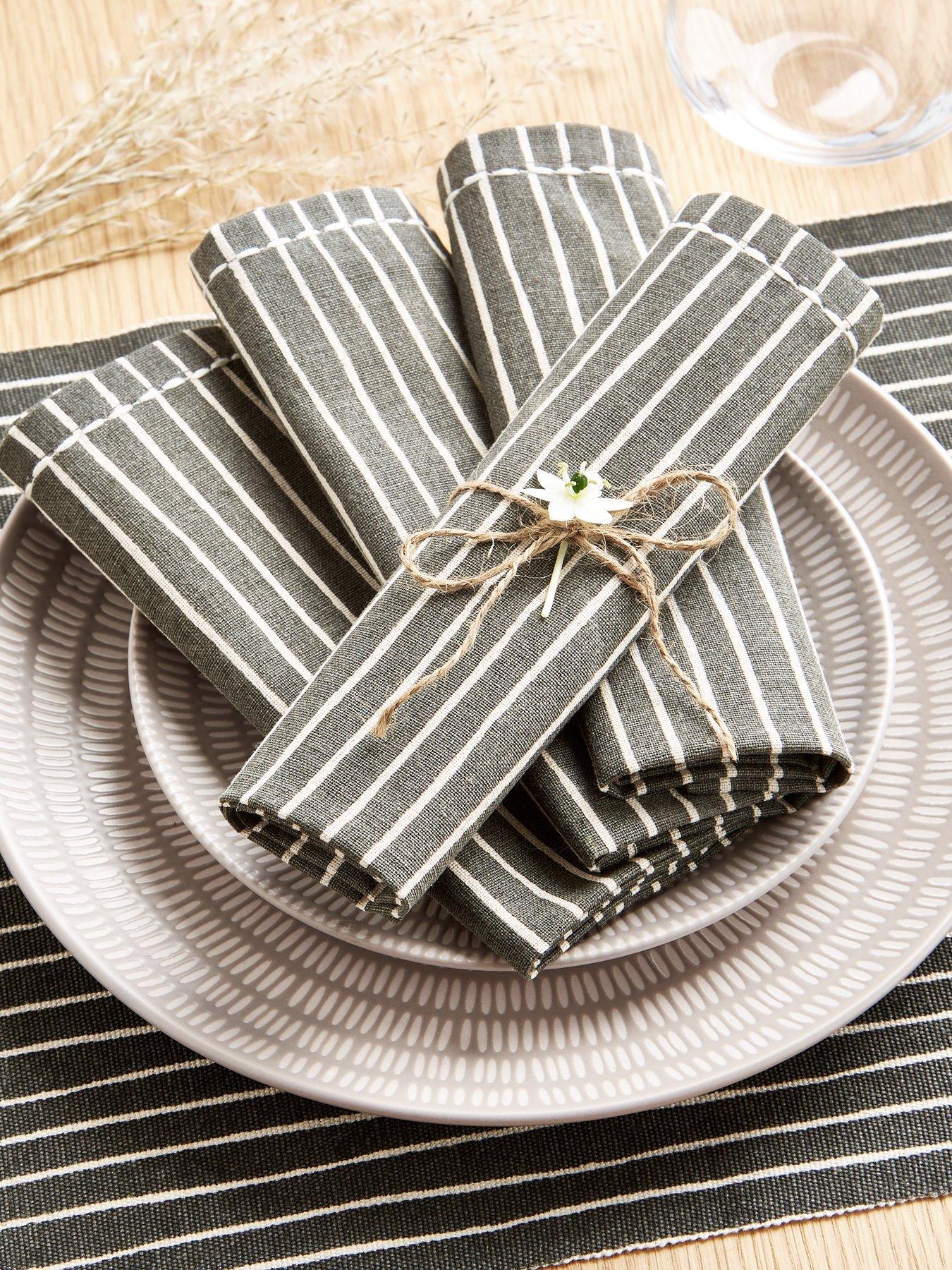 The Very Collection Set of 4 Charcoal Striped Napkins