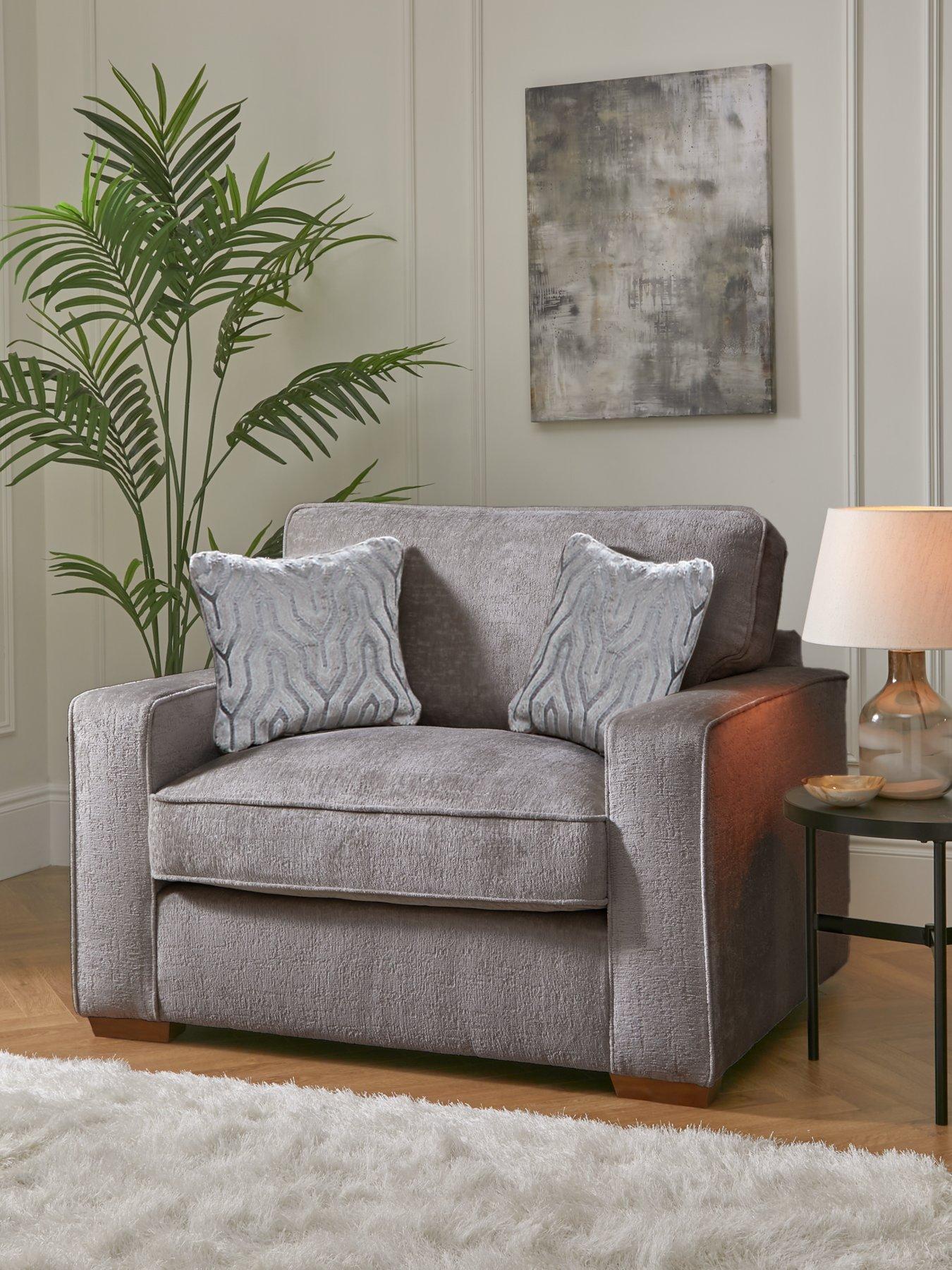 undefined Elsa Fabric Snuggle Chair