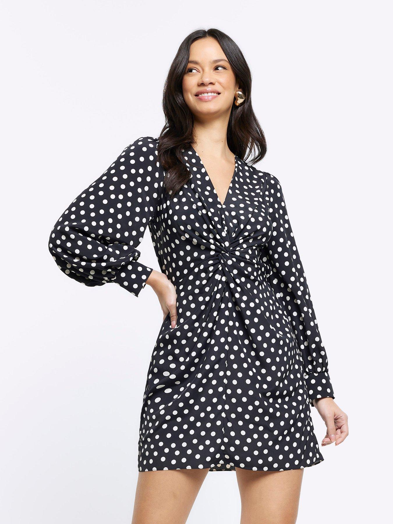 undefined Twisted Front Midi Dress - Black