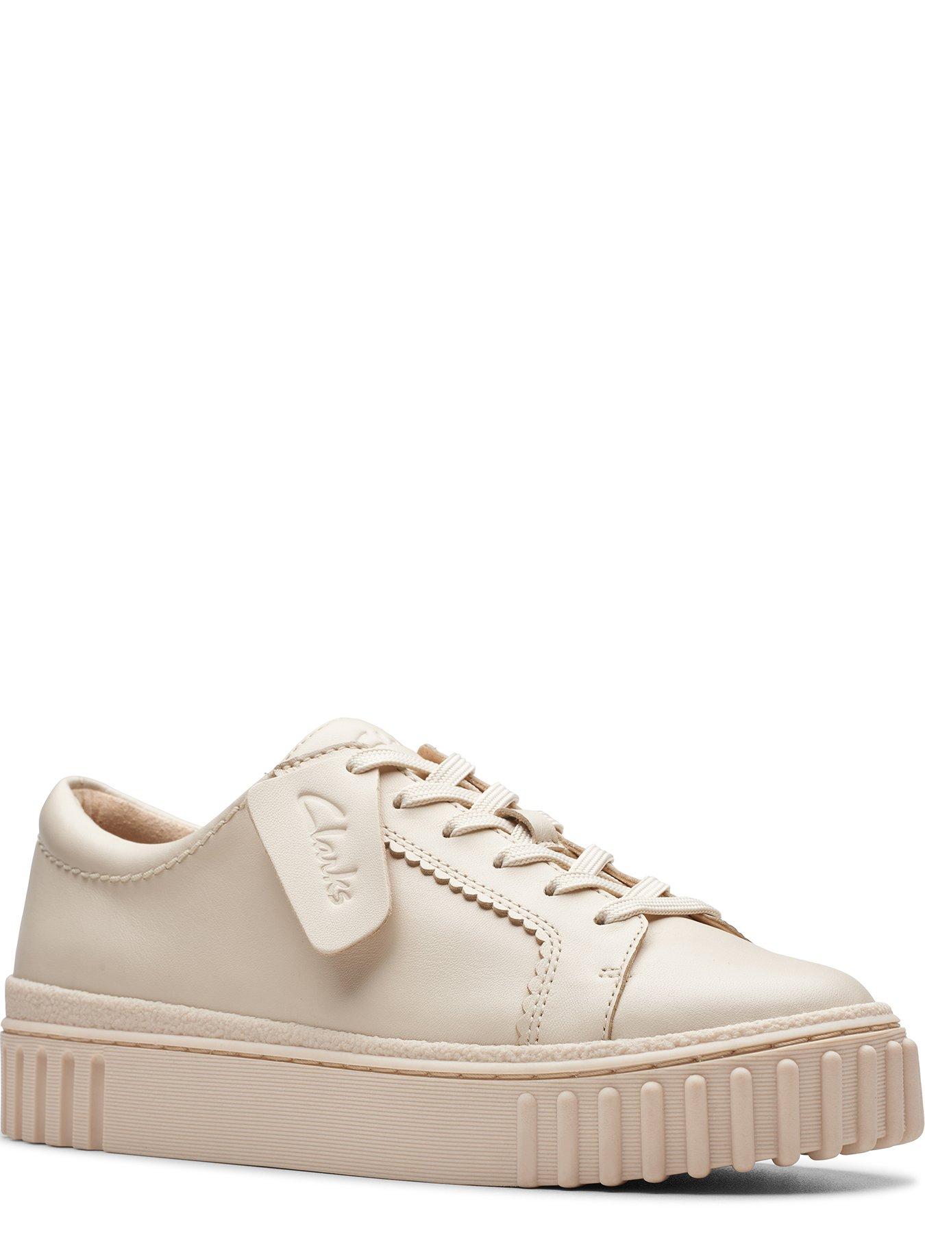 Clarks premium leather outlet cream