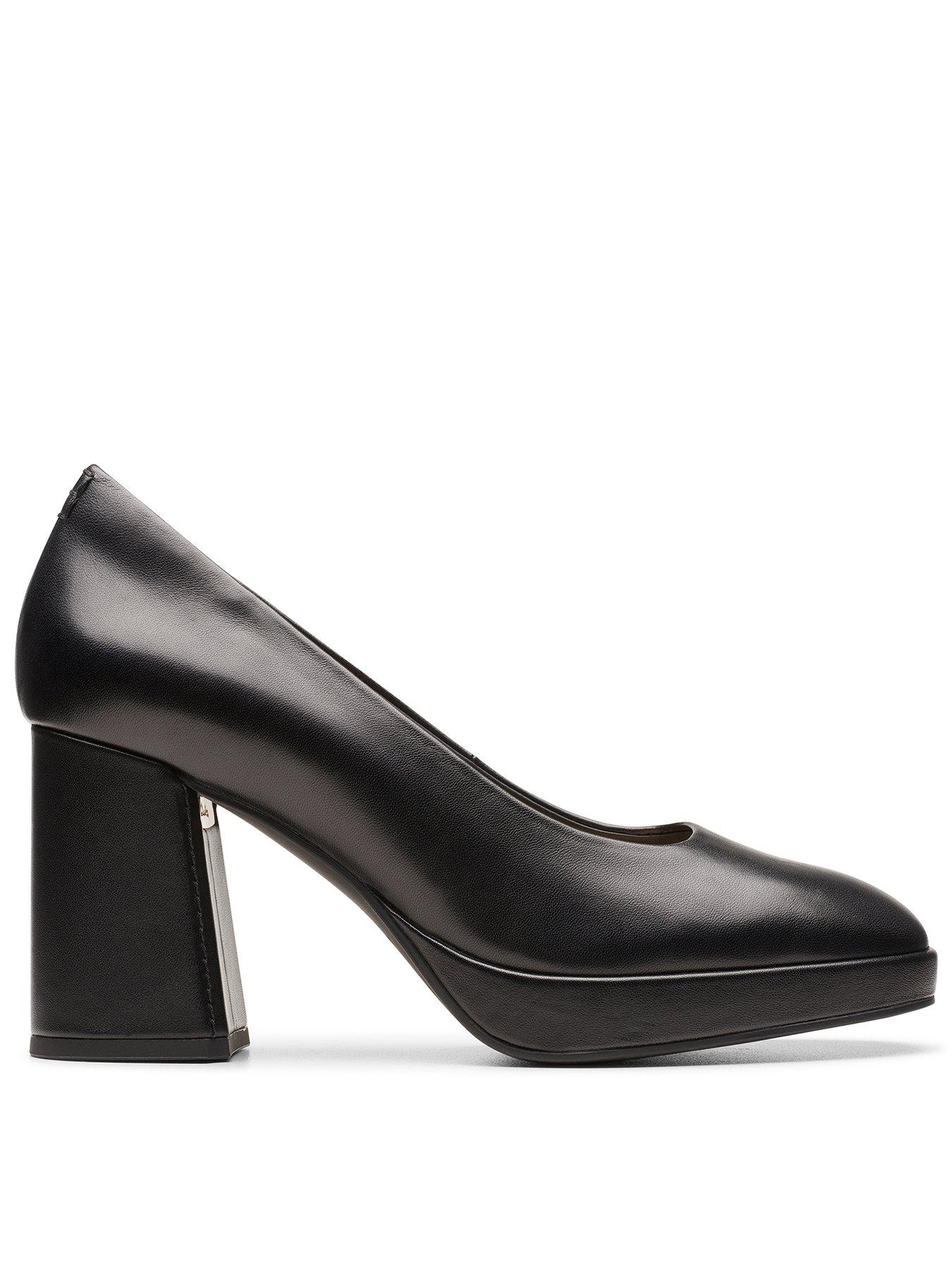 Clarks in motion shoes best sale for women