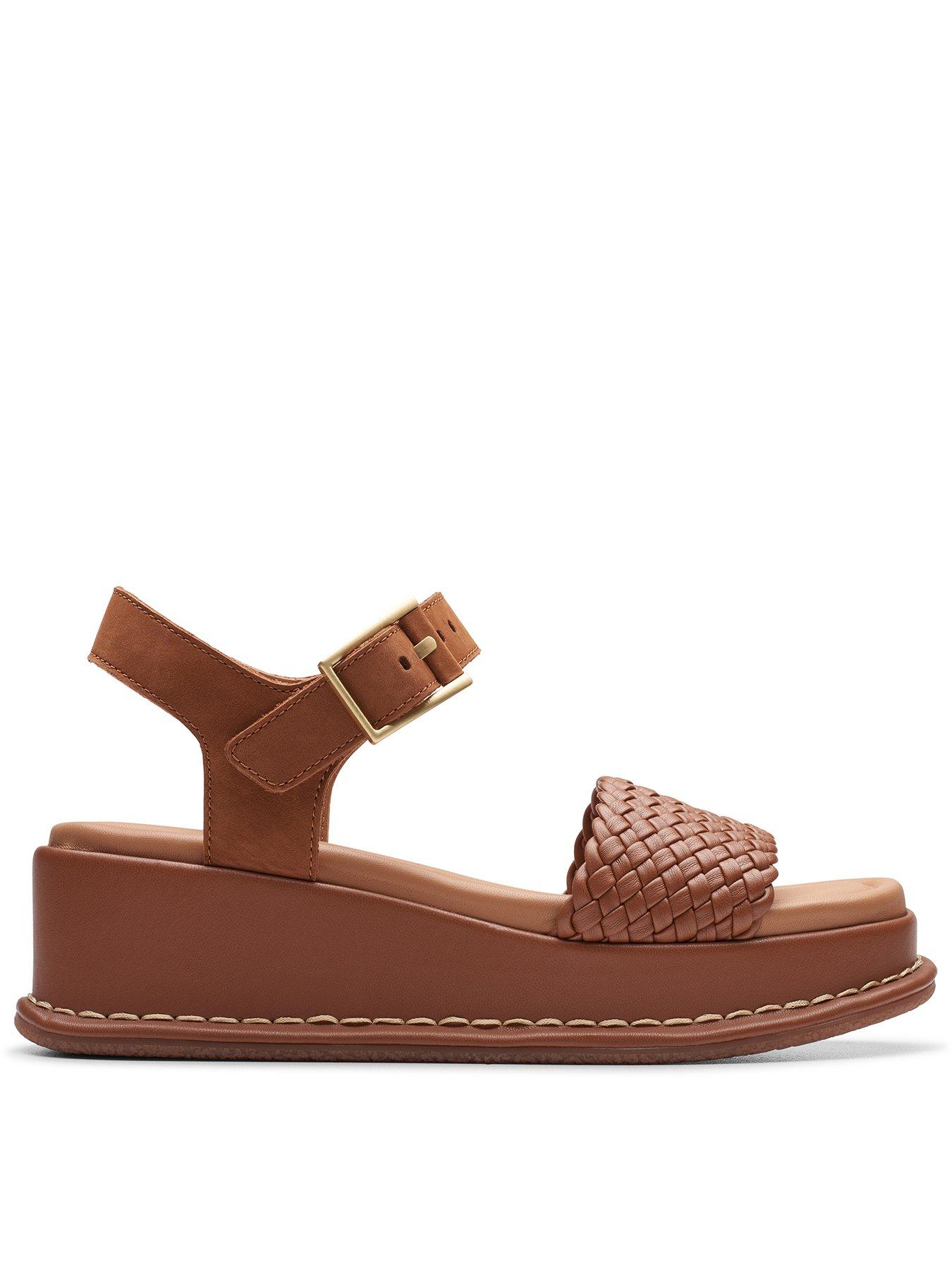 Clarks toe loop outlet sandals