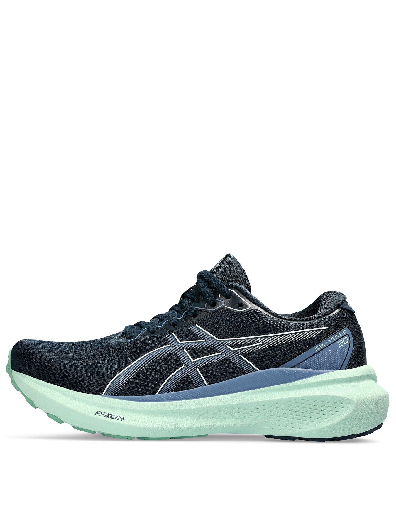 Asics trainer deals sale