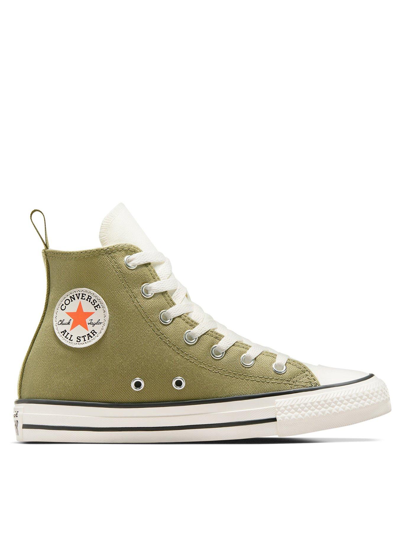 Younger on sale boys converse