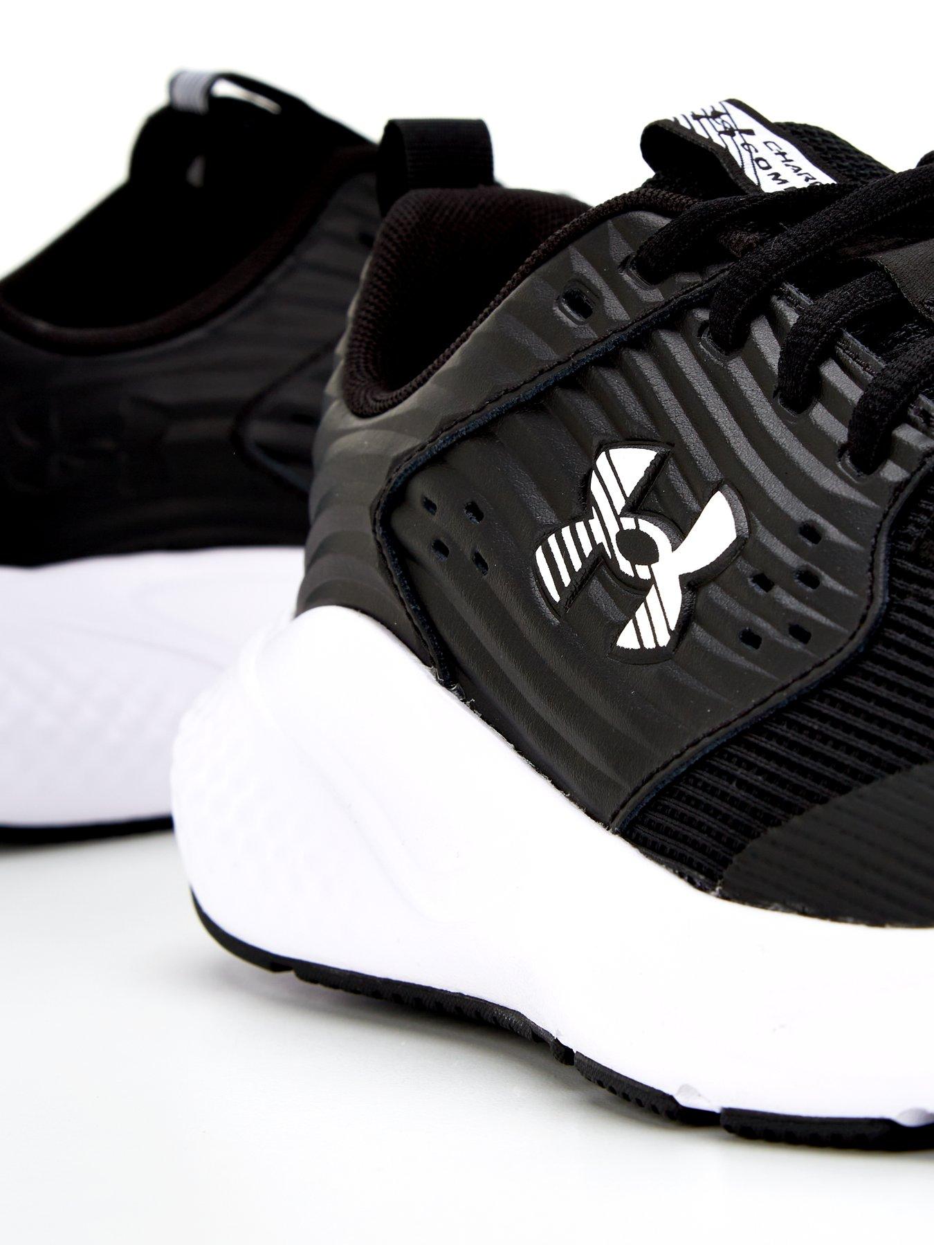 image of under-armour-mens-training-charged-commit-trainers-blackwhite