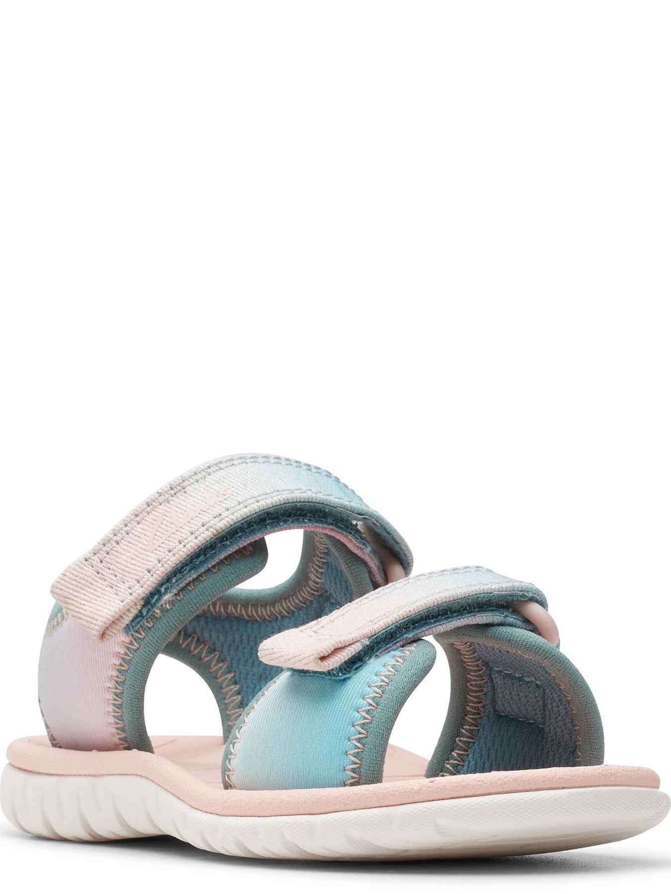 Clarks SurfingTide T.O Hot Pink Girls Sandals – McConnell Shoes
