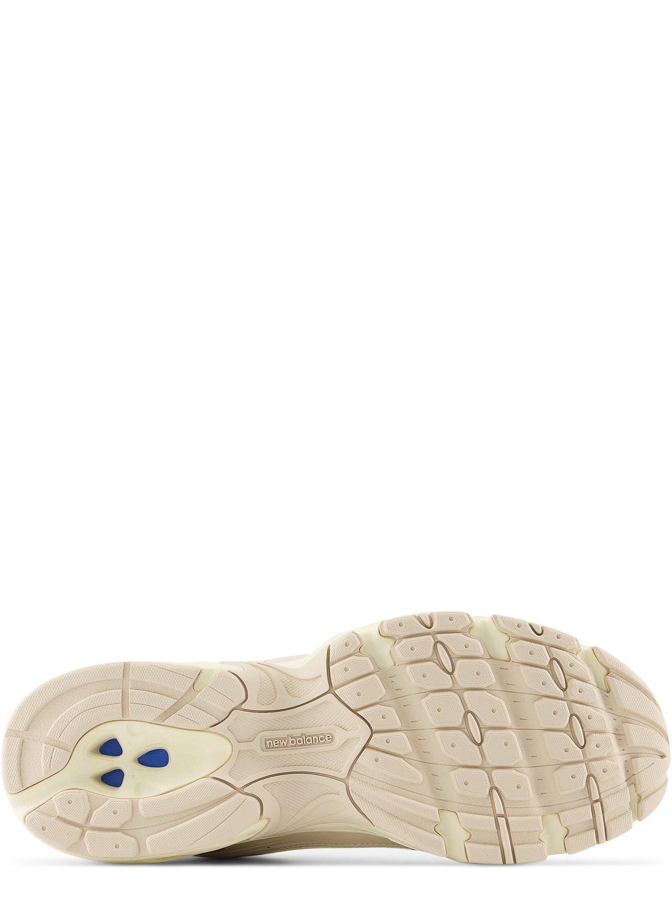 Image 5 of 5 of New Balance Women's 530 Trainers - Cream