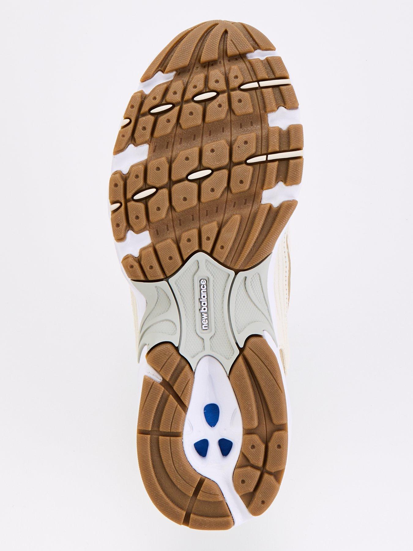 Image 5 of 6 of New Balance Womens 530 Trainers - Beige