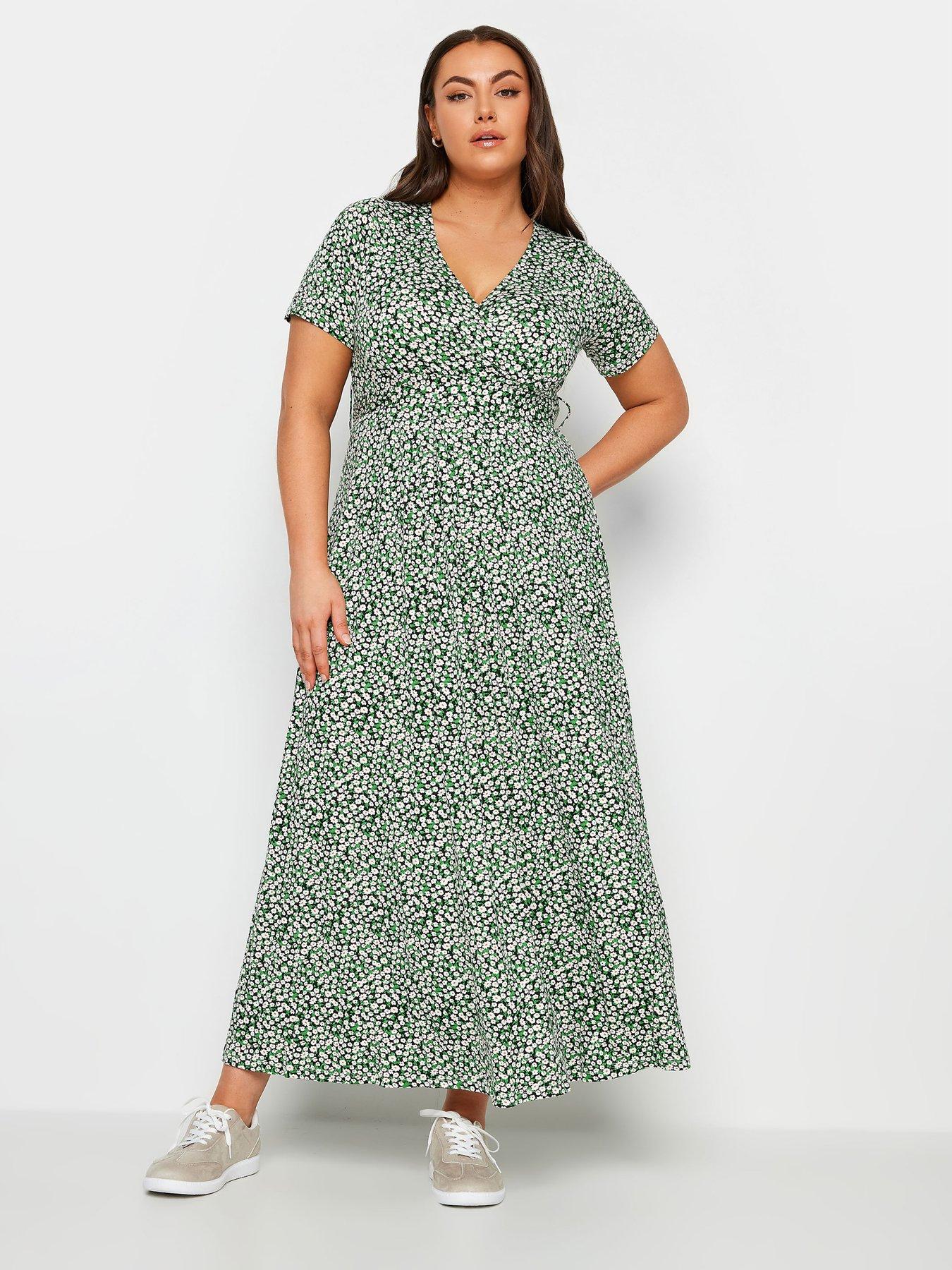 Quiz curve dresses on sale sale