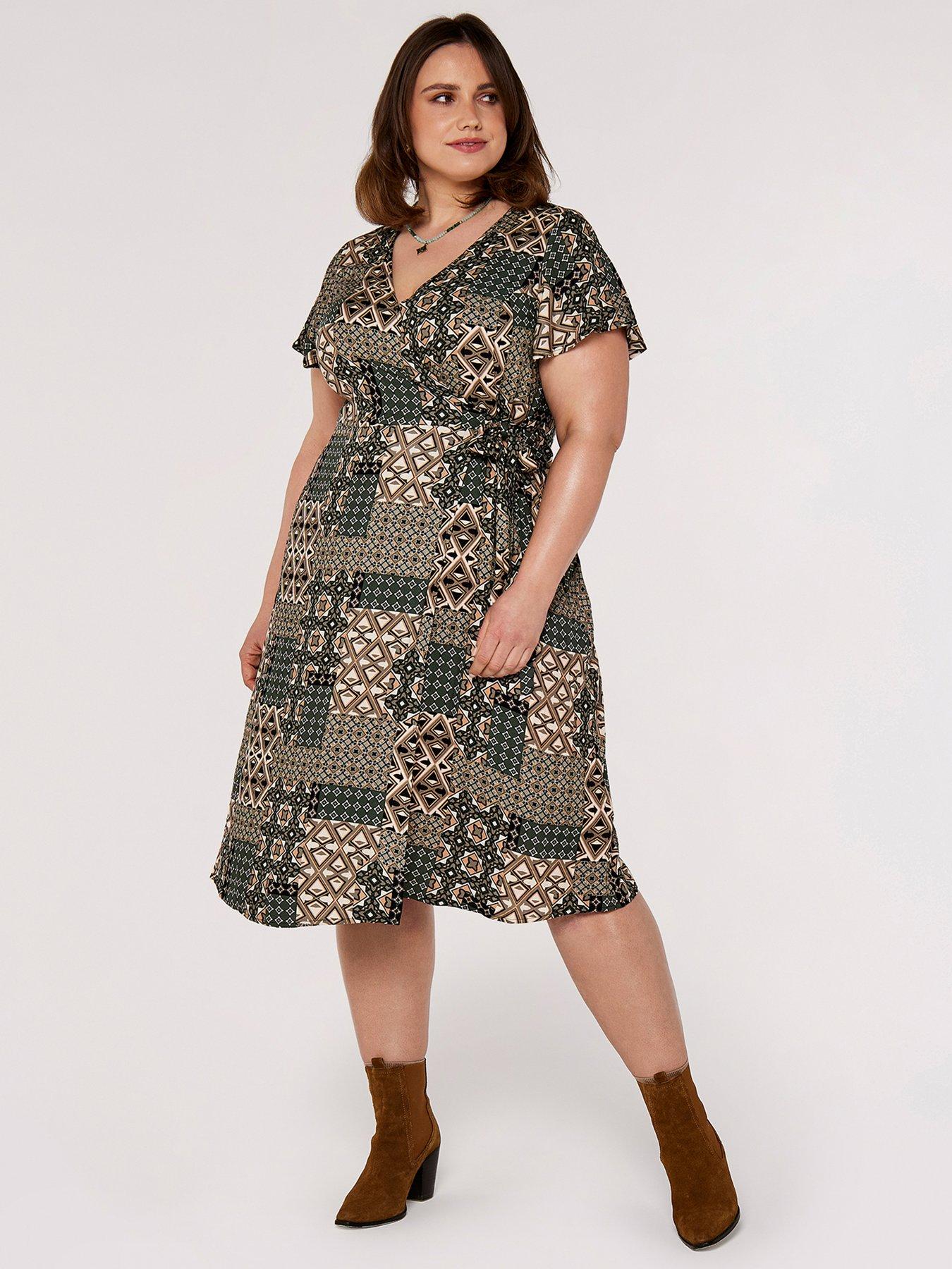 Apricot egg print dress hotsell