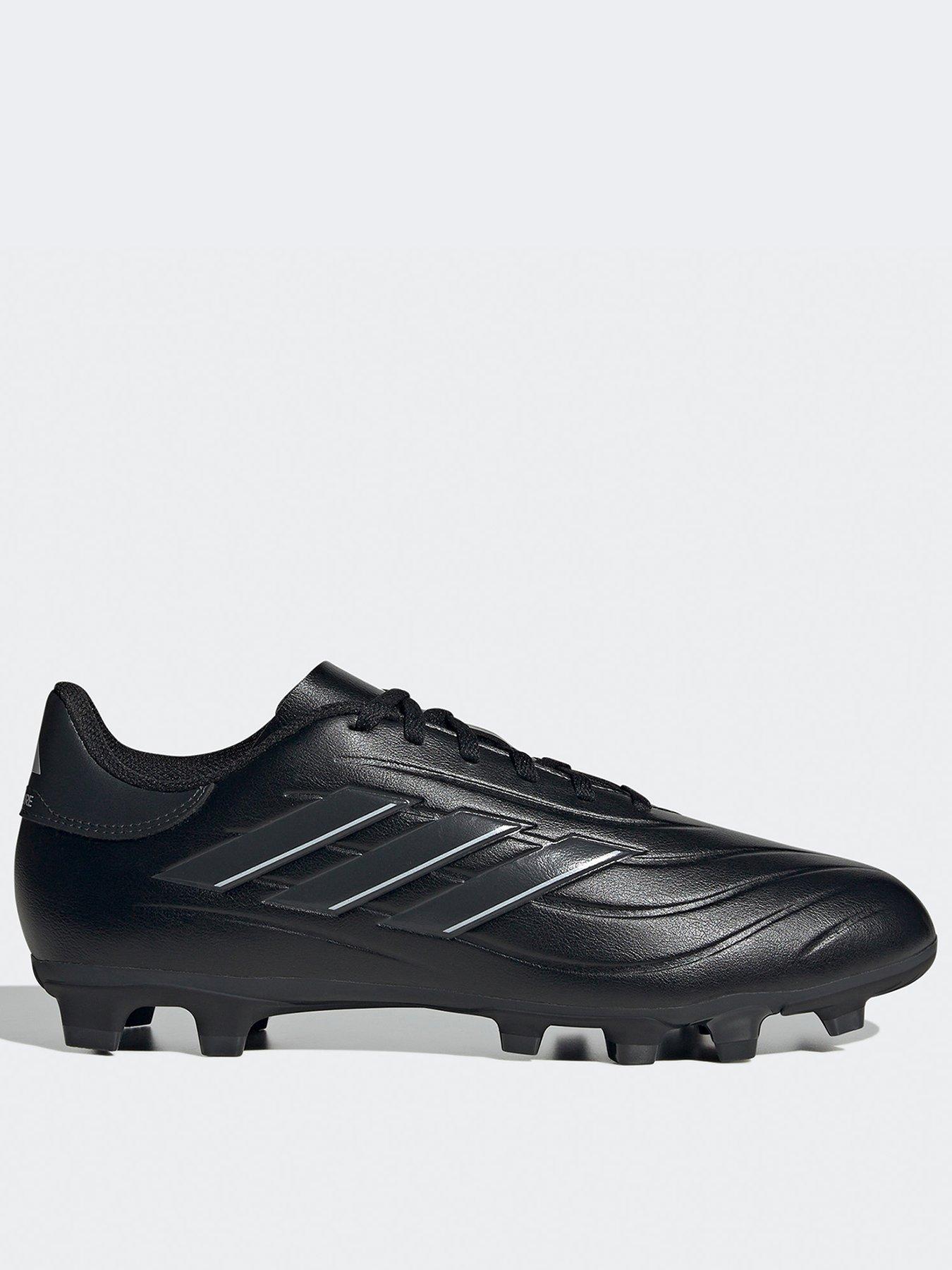 Mens black football boots 2024 sale