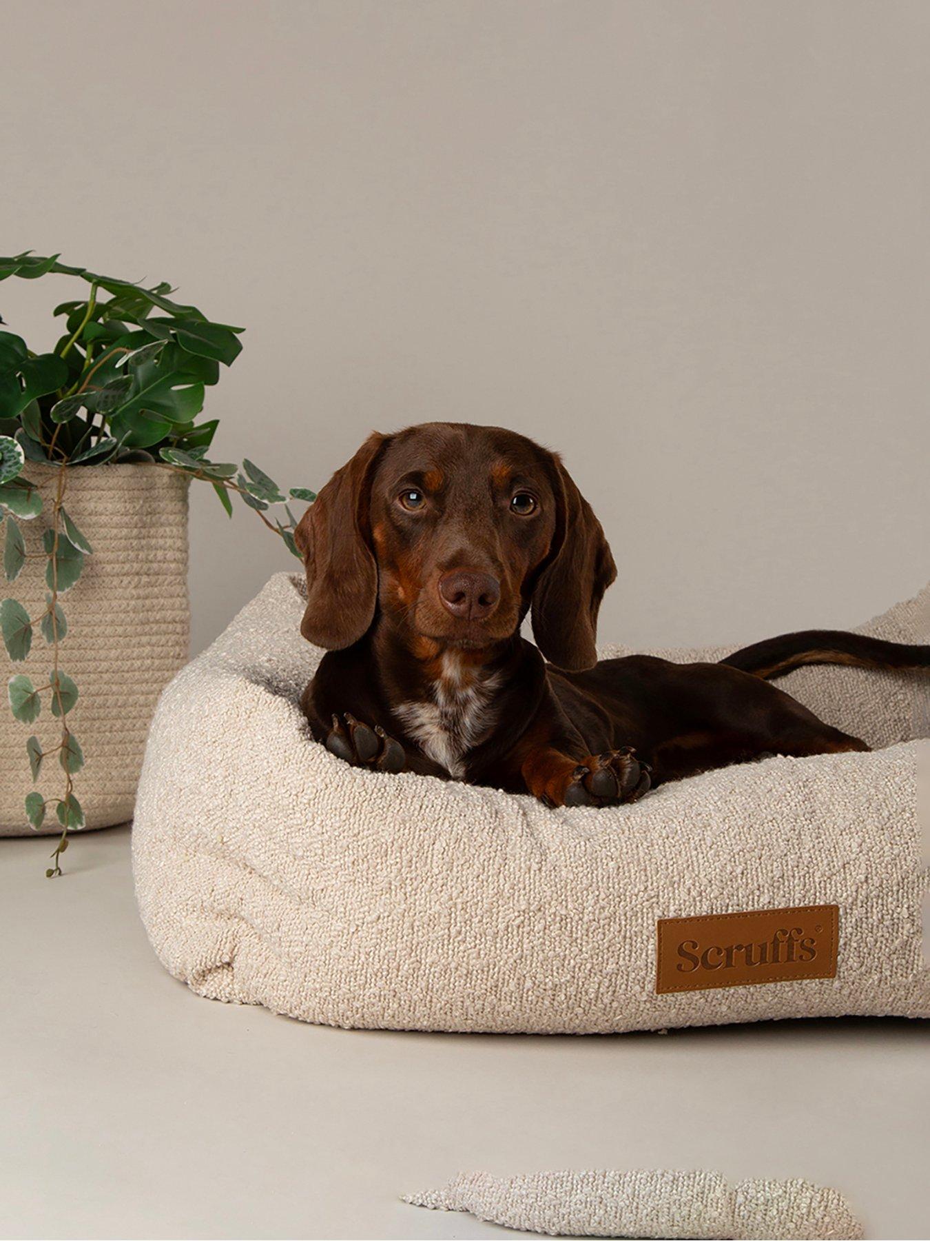 Image 2 of 7 of Scruffs Boucle Box Bed