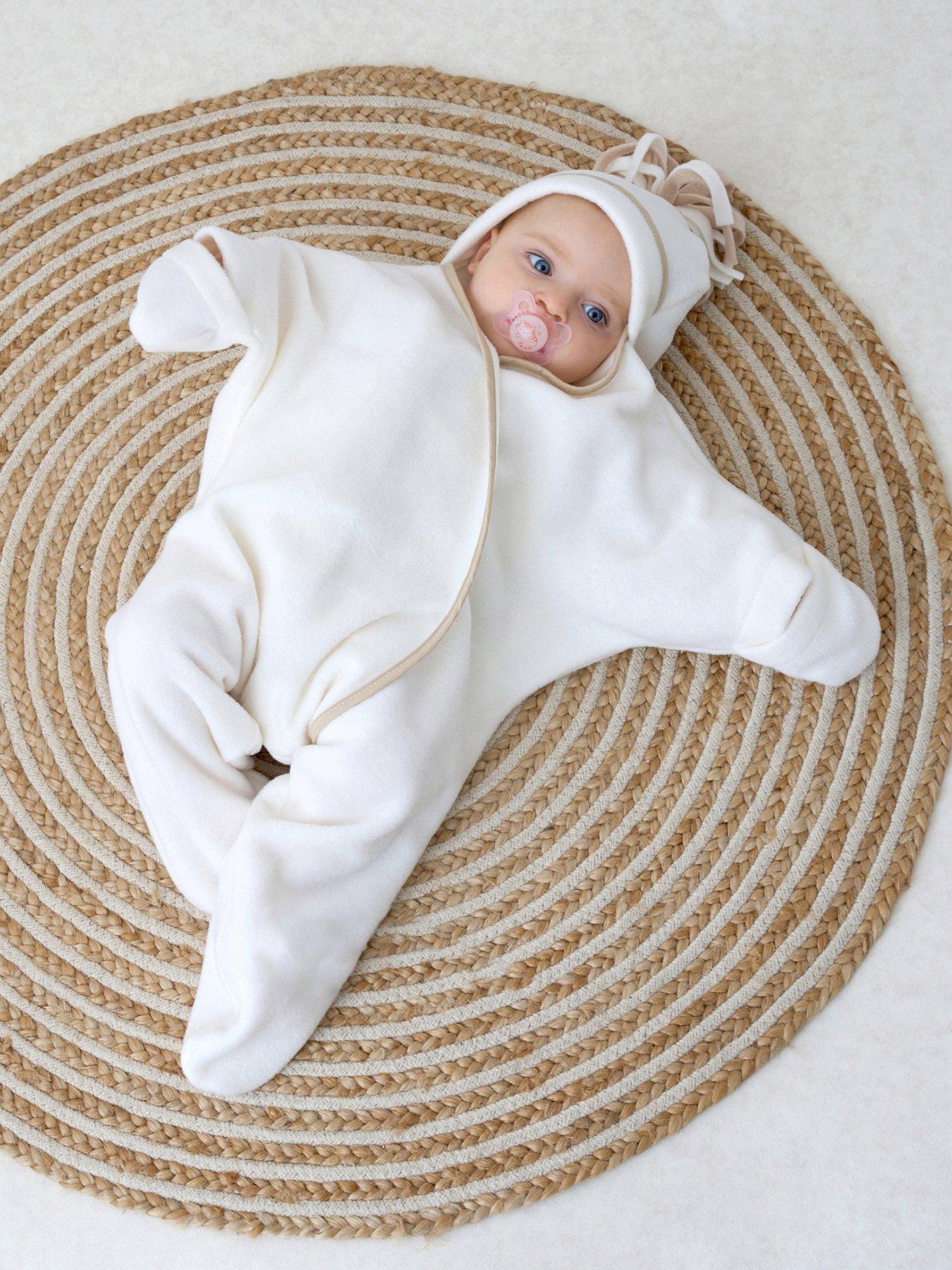 Clair De Lune Star Fleece Baby Wrap Blanket (0-6 months) - Cream