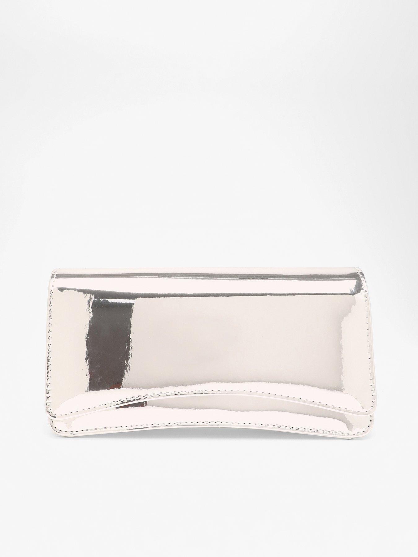 Quiz best sale silver bag