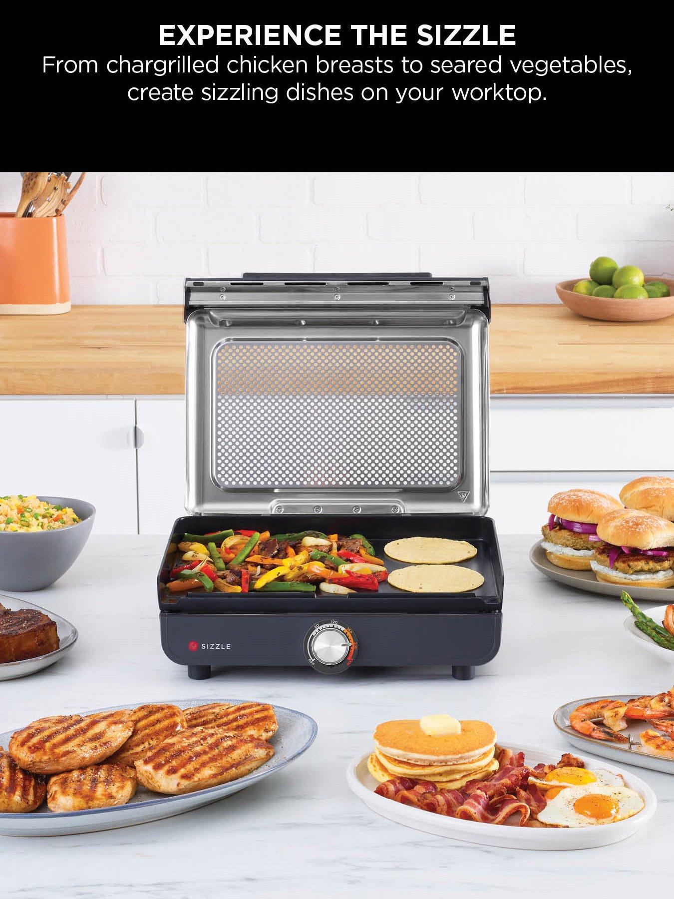 Image 2 of 7 of NINJA Sizzle Low Smoke Indoor Grill &amp; Flat Plate GR101UK
