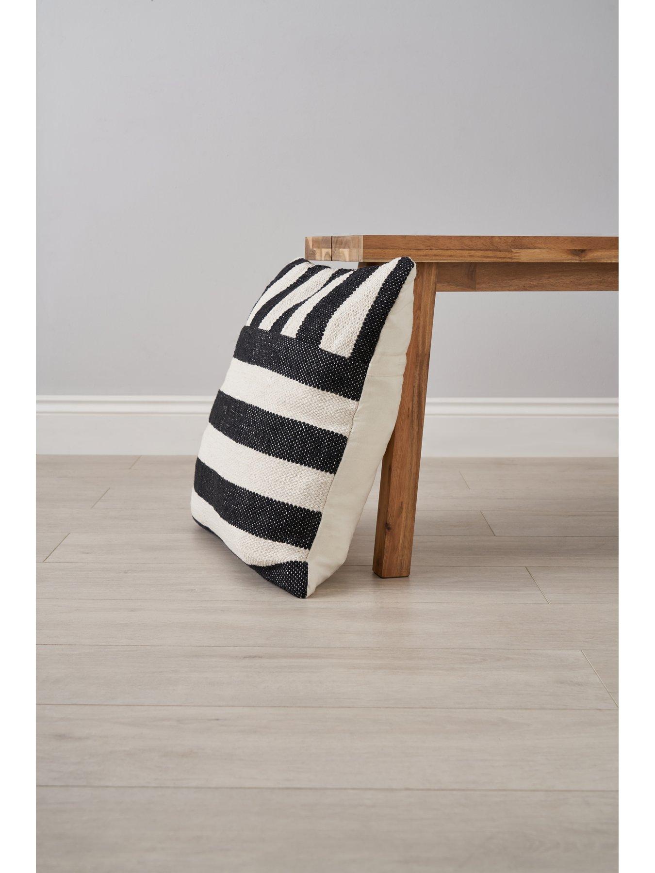  image of very-home-tinonbspindooroutdoornbspcushion